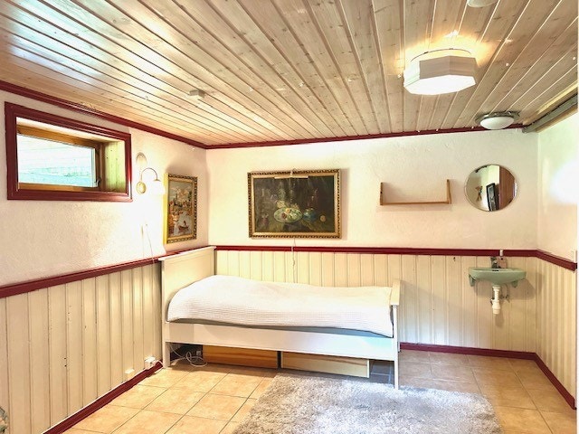 Det er egen ytterdør/rømingsvei på dette rommet. Galleribilde