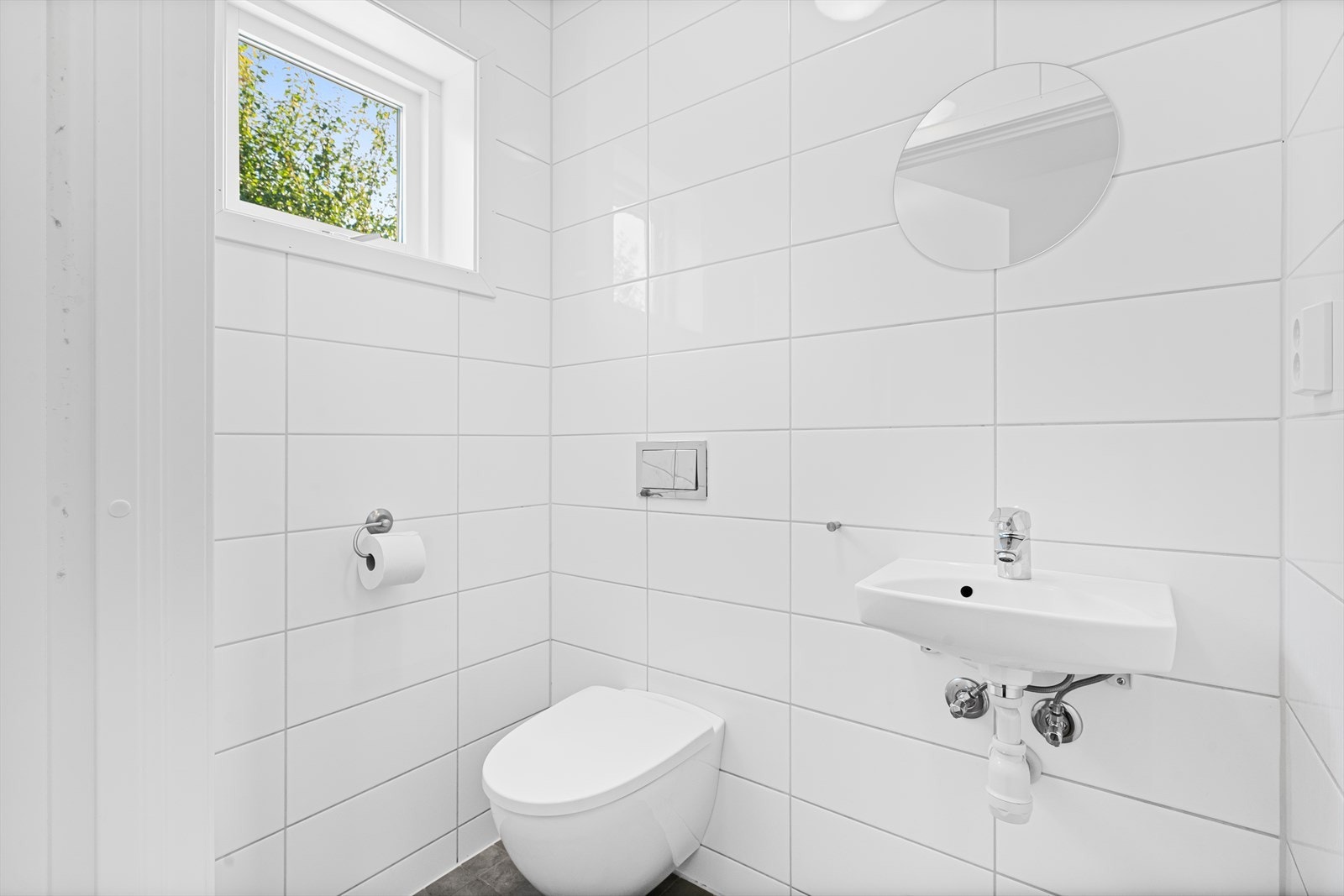 Praktisk med et separat WC, spesielt når man får gjester på besøk. Galleribilde
