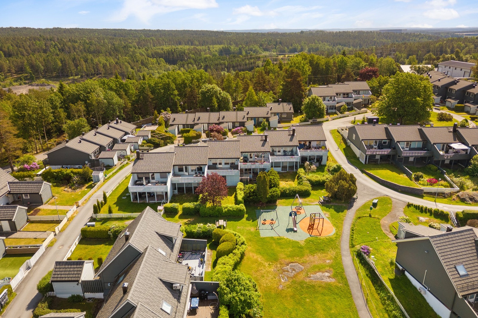 Det er kort avstand til Moss sentrum, Mosseporten senter og E6 Galleribilde