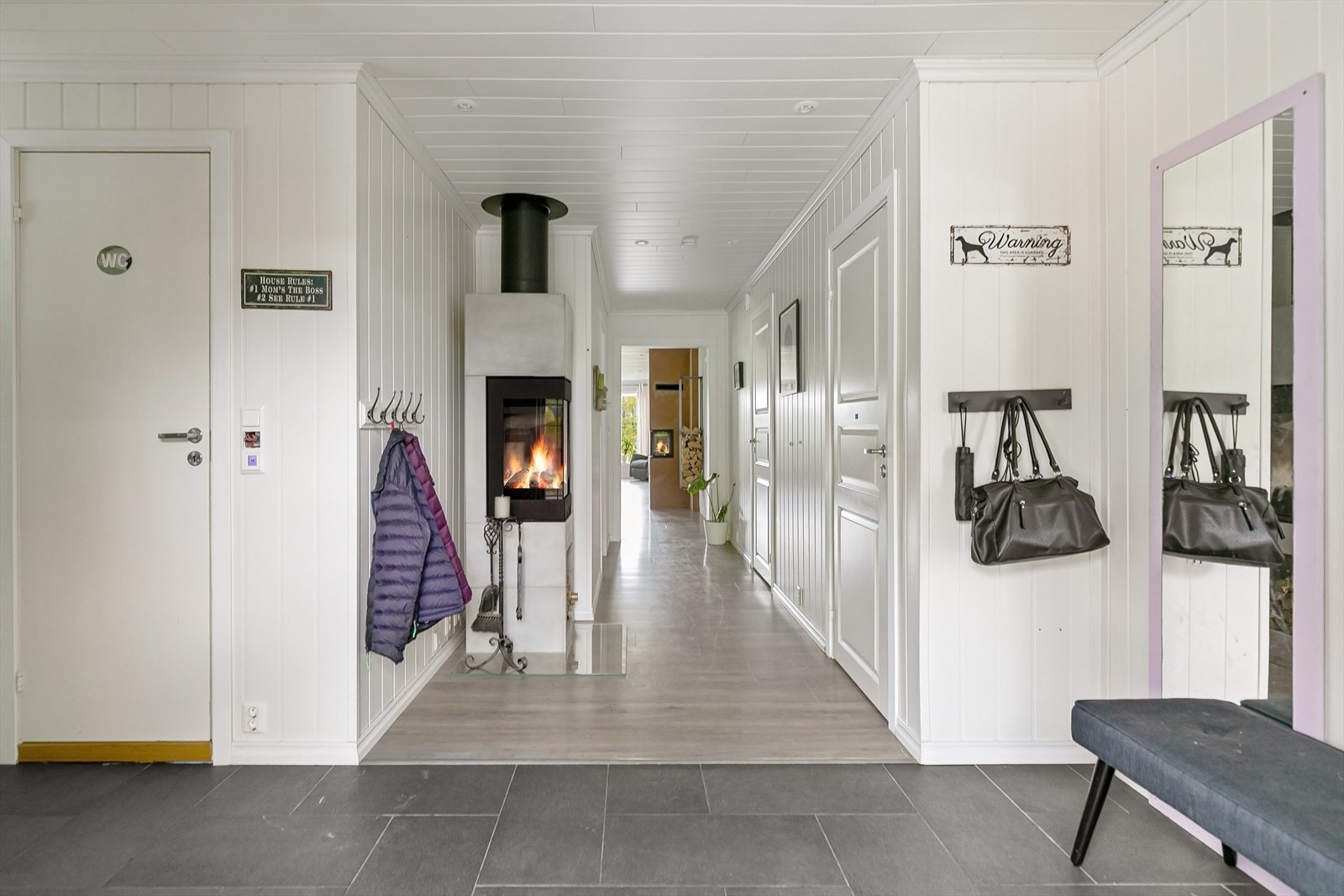 Entre/hall/gang Galleribilde