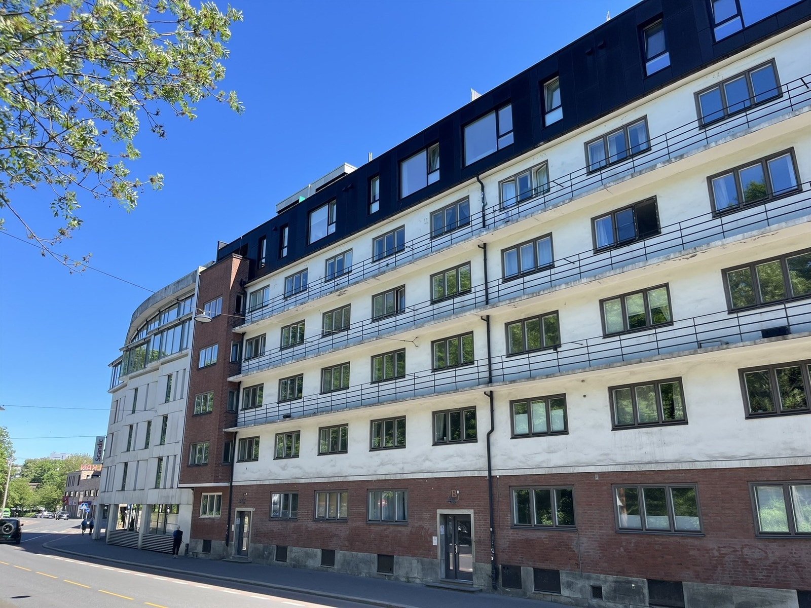 Leiligheten ligger i 5 etasje. Galleribilde