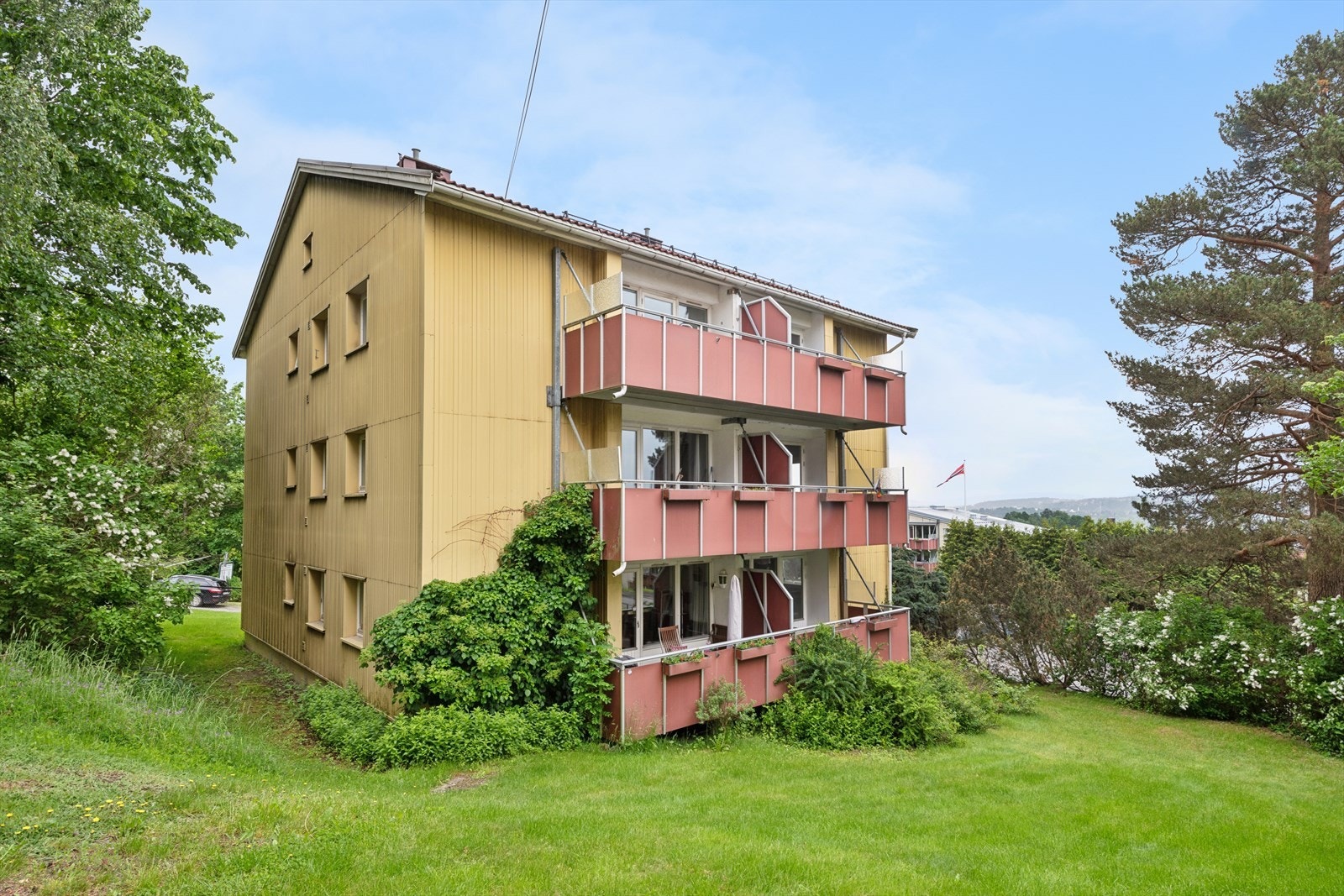 Velkommen til Askelia Borettslag, bestående av 178 andelsleiligheter og ingen forskjøpsrett! Galleribilde