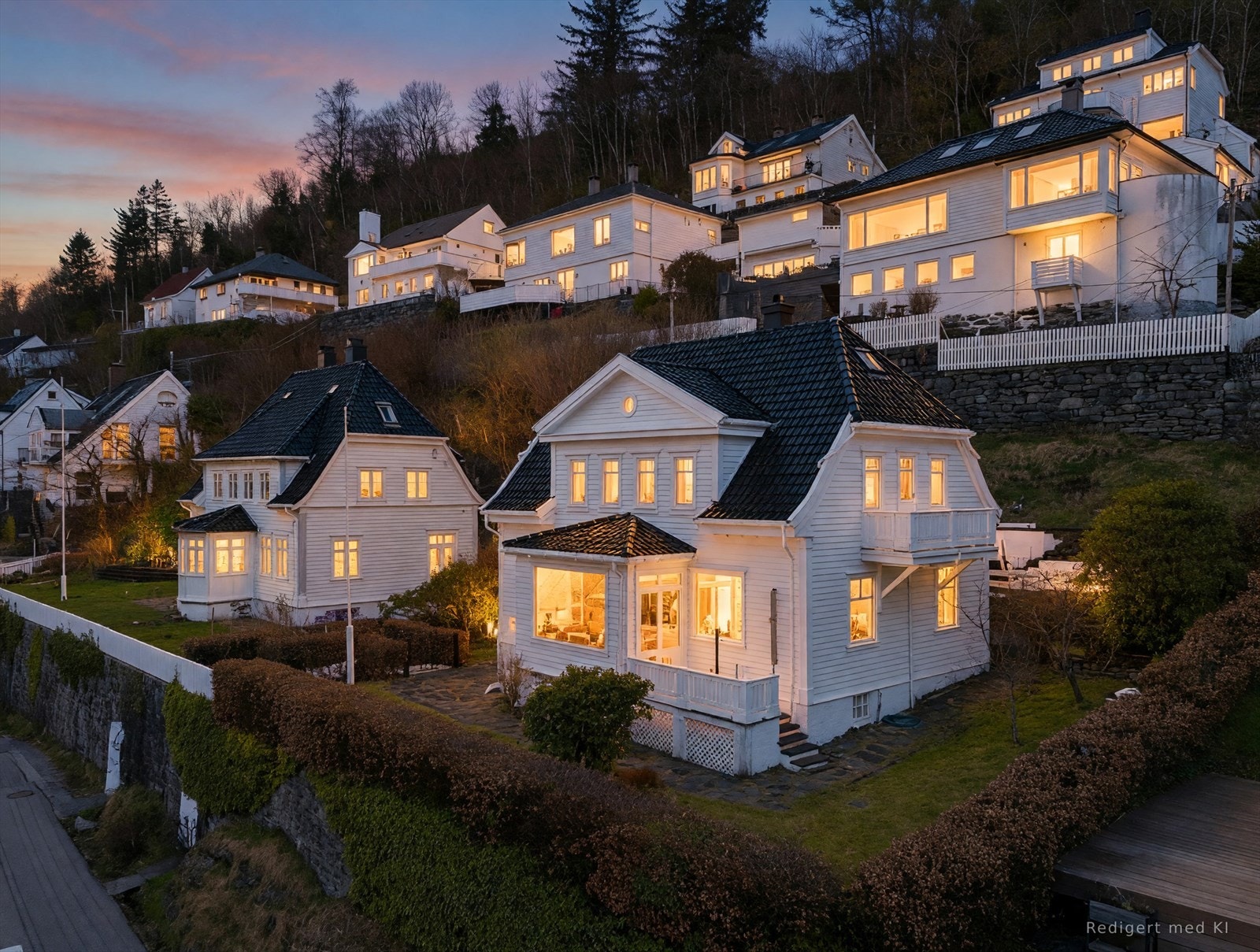 Velkommen til Fjellveien 64! Presentert av DNB Eiendom m/ Sveinung Minde og Maren Garvik. Galleribilde
