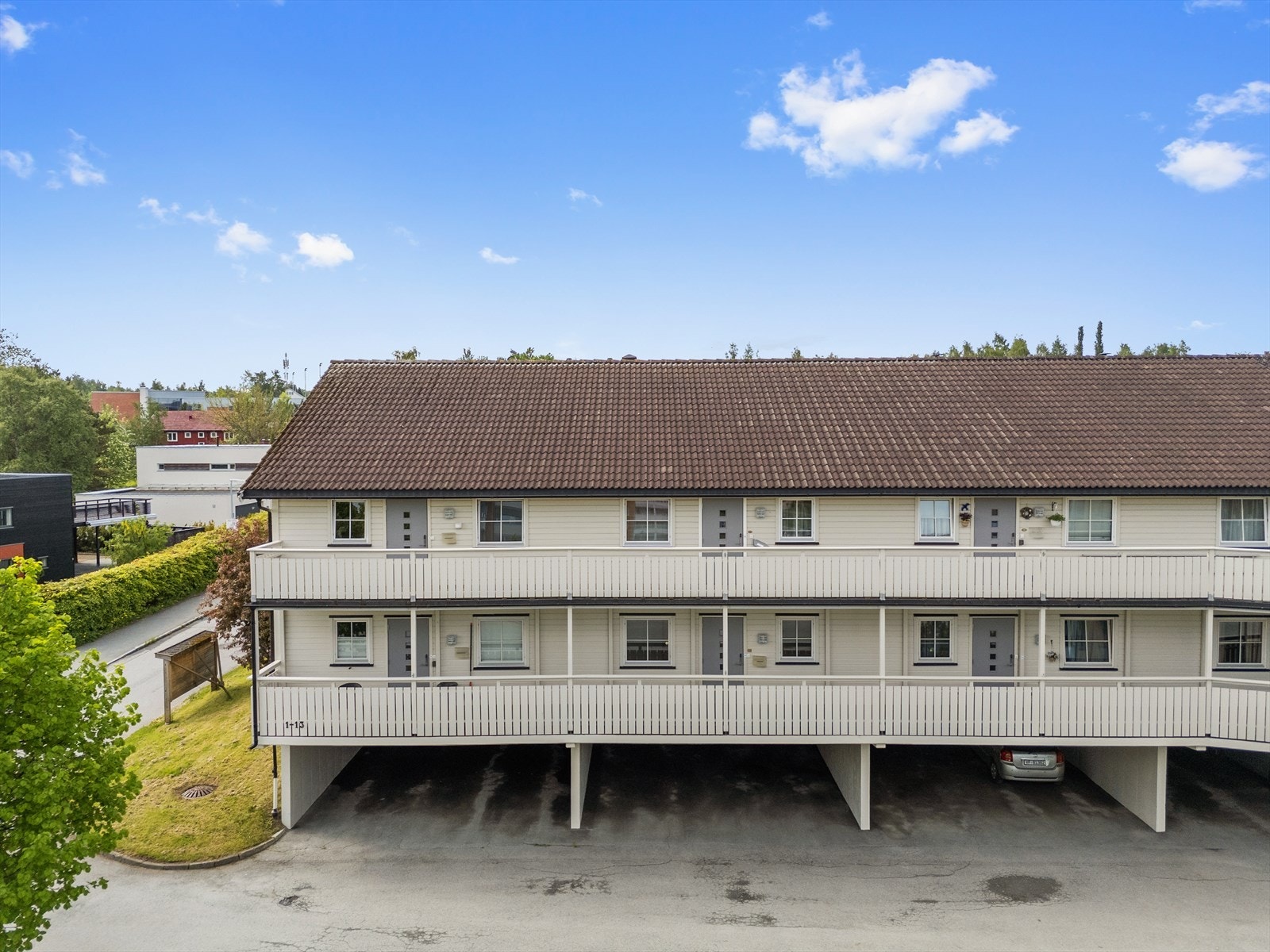 Carport og tilhørende bod på ca 10kvm. Galleribilde