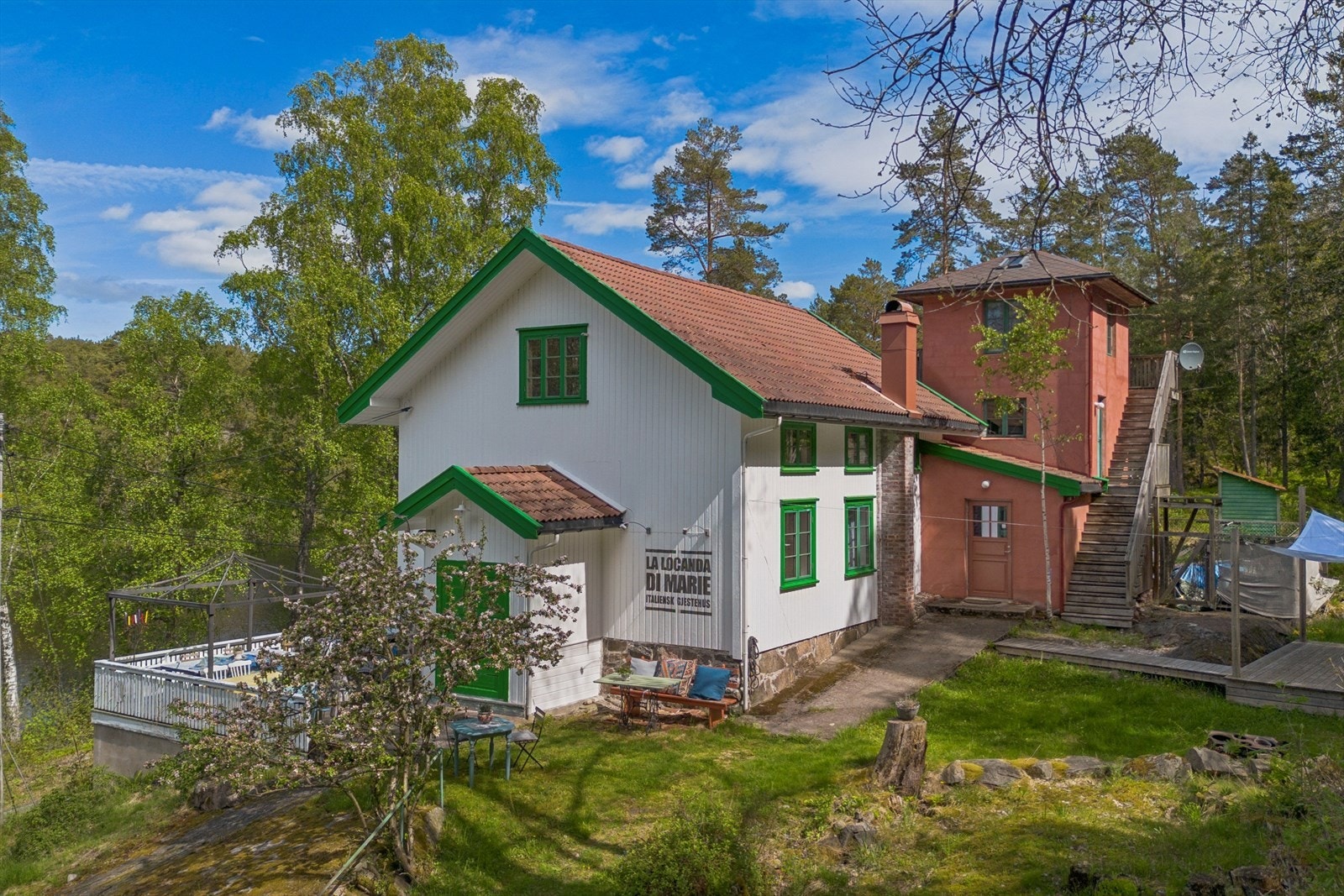 DNB Eiendom v/Tor Martin Hauge presenterer tidligere Italiensk restaurant med "Bed and Breakfast" - Nydelig sted ytterst i skjærgården - Galleribilde