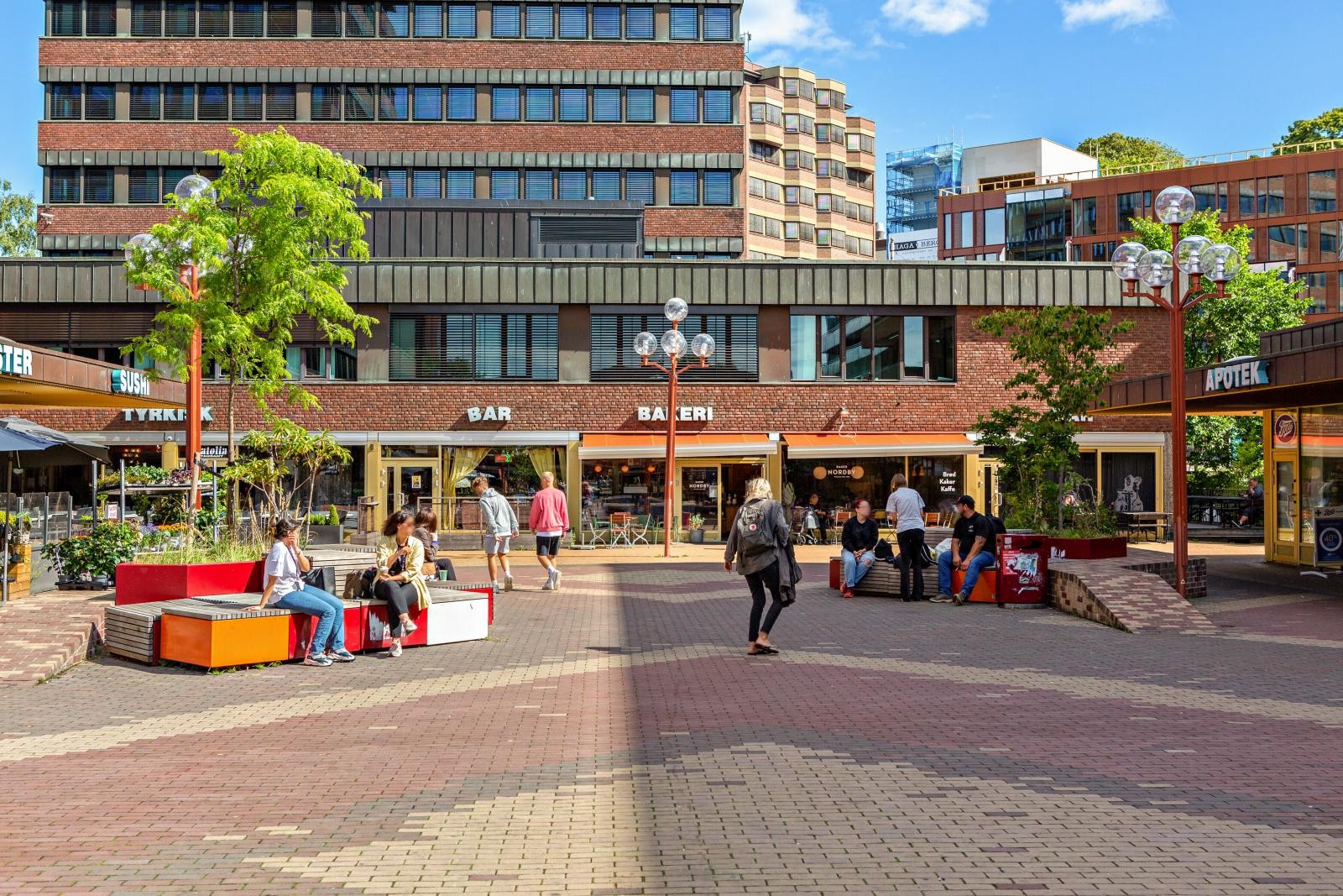 Tøyen torg Galleribilde