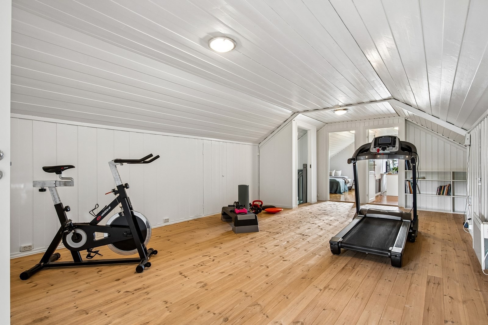 Loftstuen er et fleksibelt rom med flere bruksmuligheter. Galleribilde
