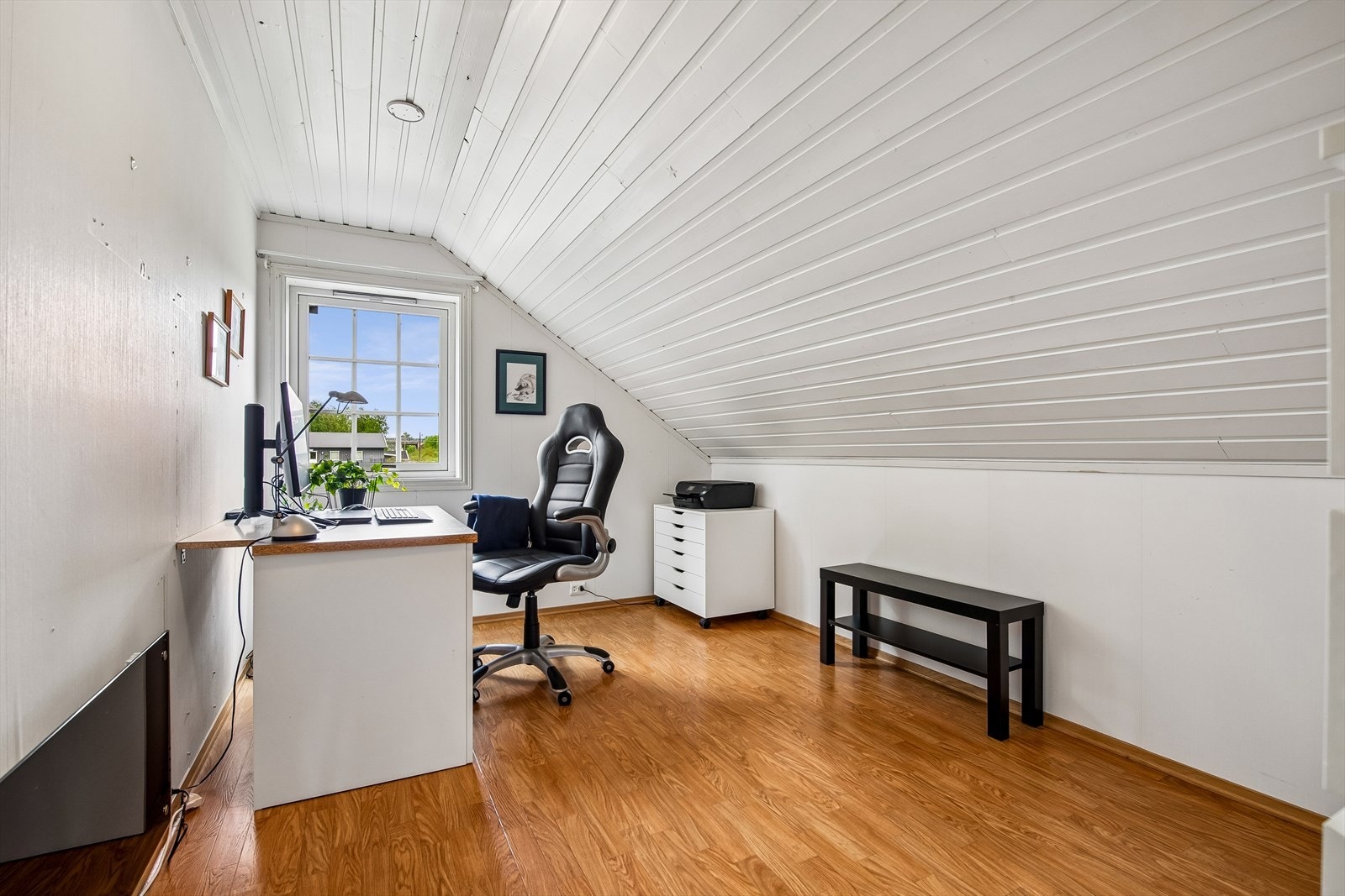 Det tredje soverommet på loftet, ideelt som barnerom eller kontor. Galleribilde