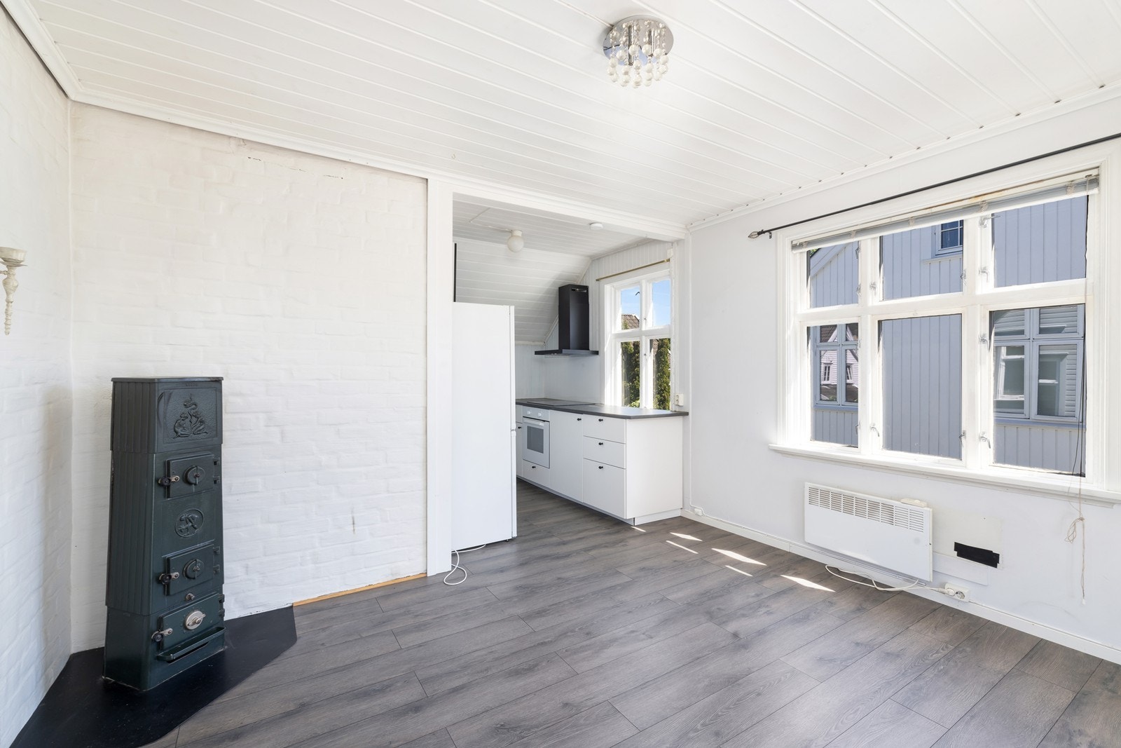 God plass til spisebord og sofagruppe. Galleribilde