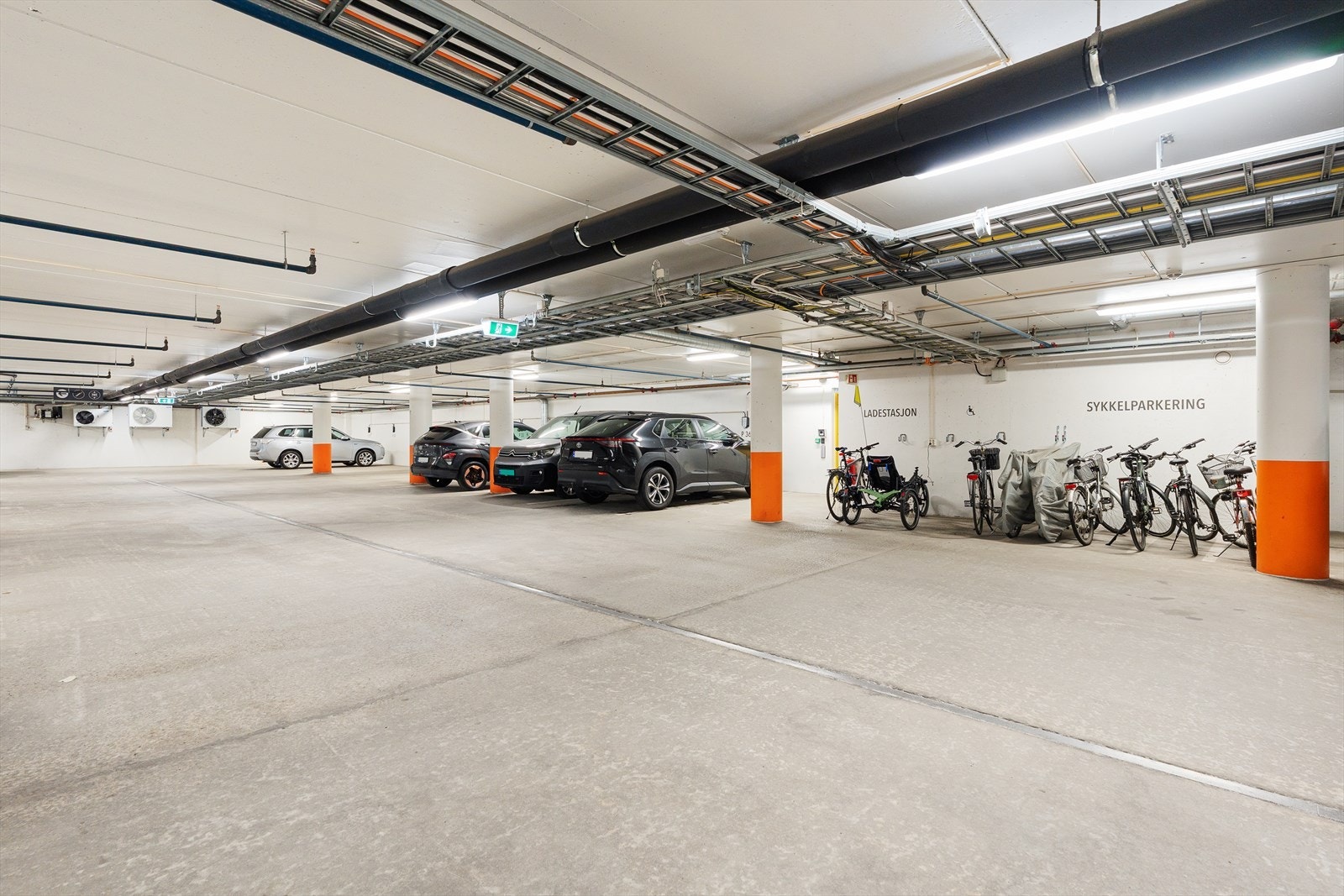 Det medfølger fast parkeringsplass i lukket garasjeanlegg Galleribilde