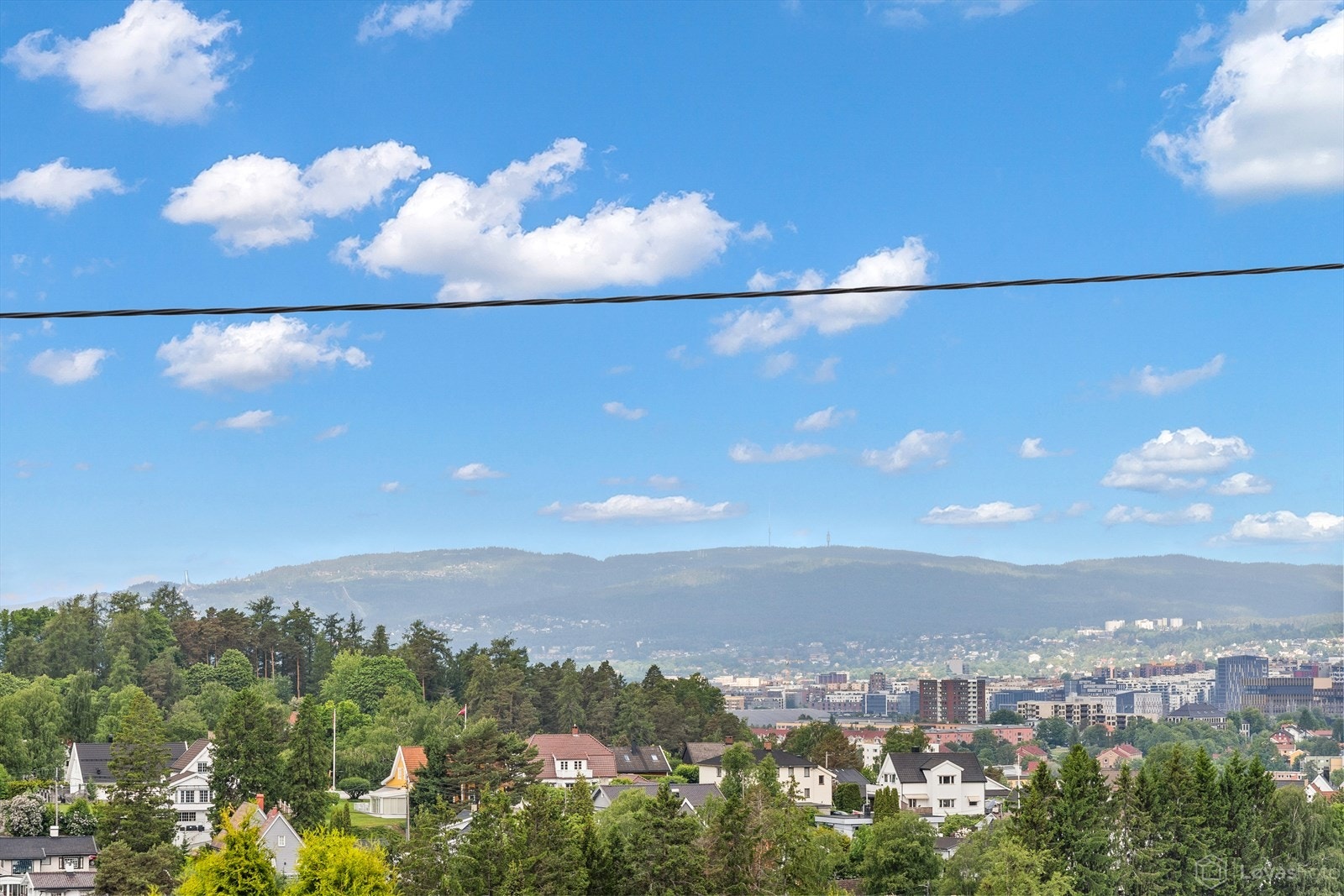 Terrassen byr på en fantastisk utsikt over Oslo. Galleribilde