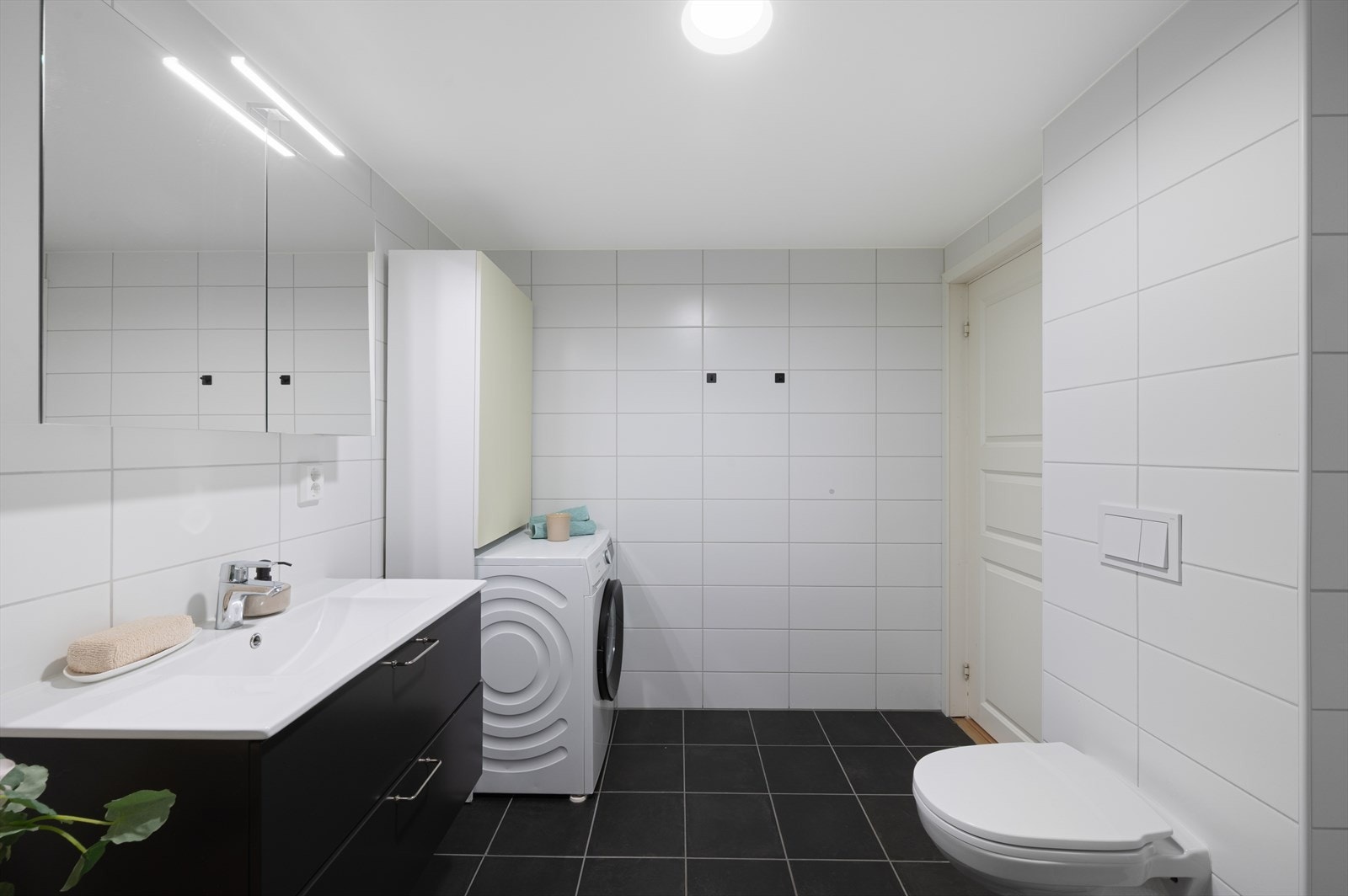 - Badet er nytt i 2023, i regi av fagfolk/borettslaget - Galleribilde