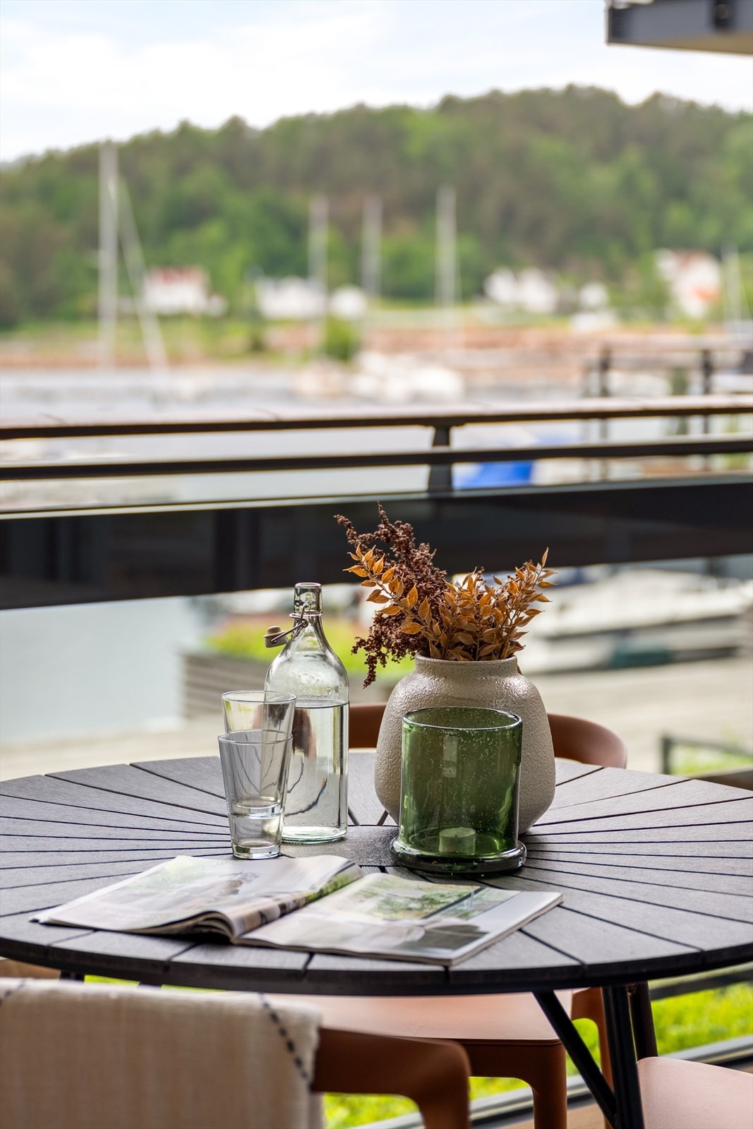 En perfekt plass for morgenkaffen. Galleribilde