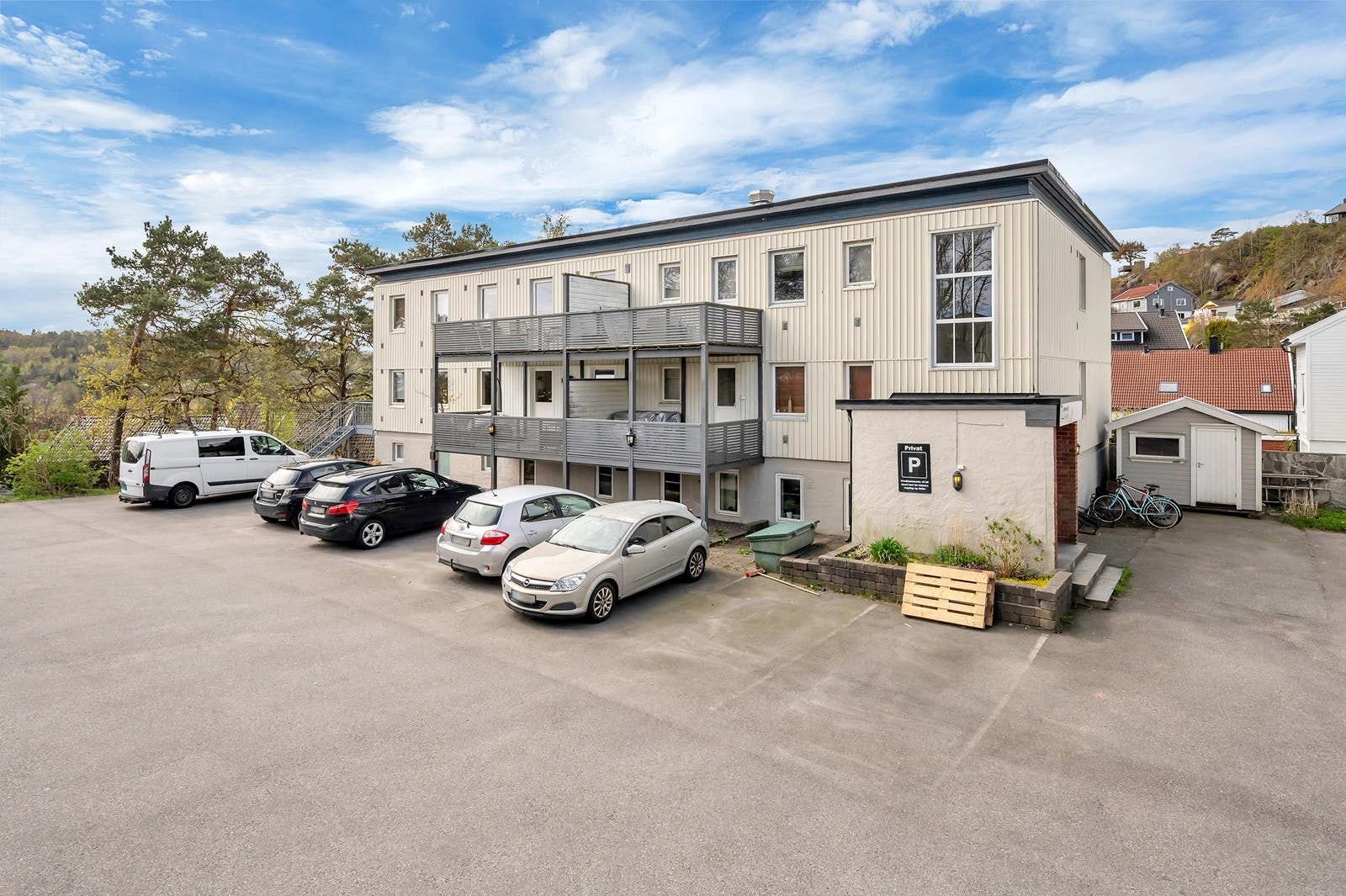 Det medfølger 1 parkeringsplass Galleribilde
