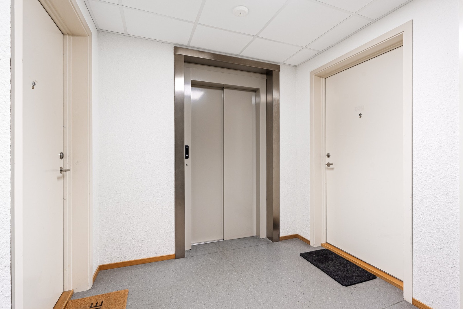 - Praktisk med heis i bygget - Galleribilde
