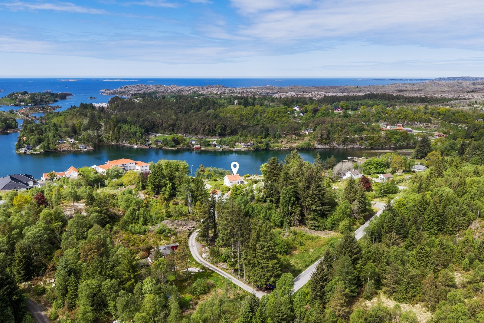 Nydelig eiendom på ca. 8 mål! Galleribilde