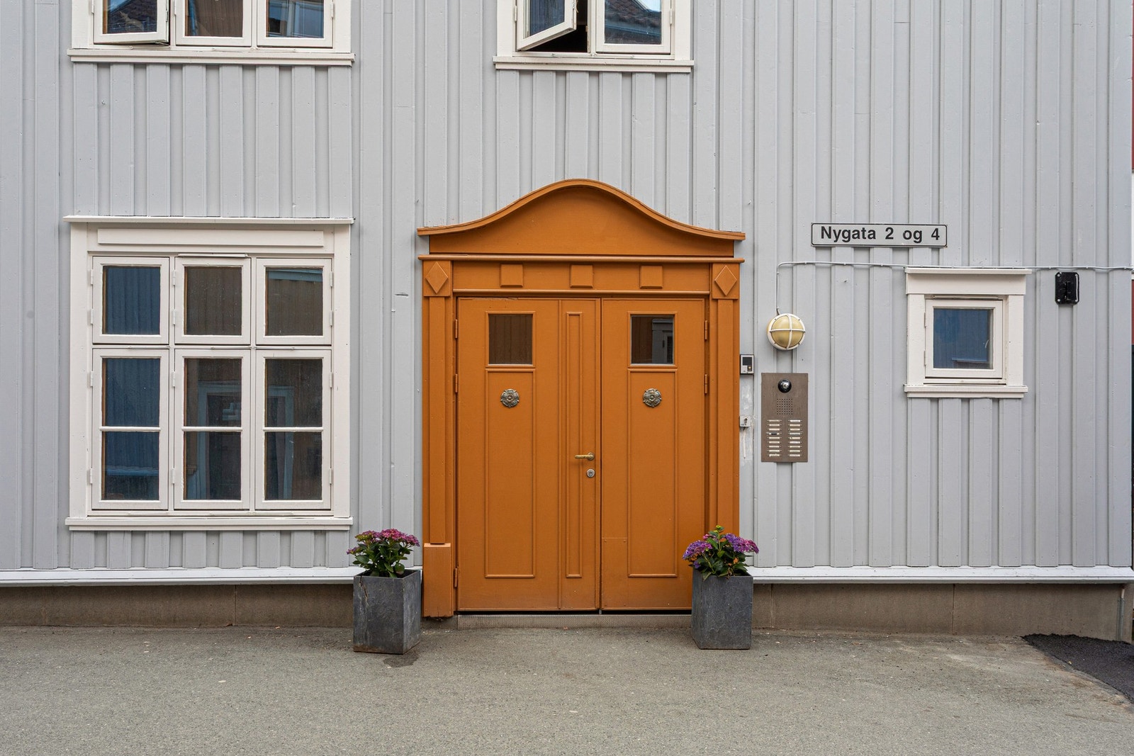 Velkommen på visning i Nygata 2 B på attraktive Bakklandet. Galleribilde