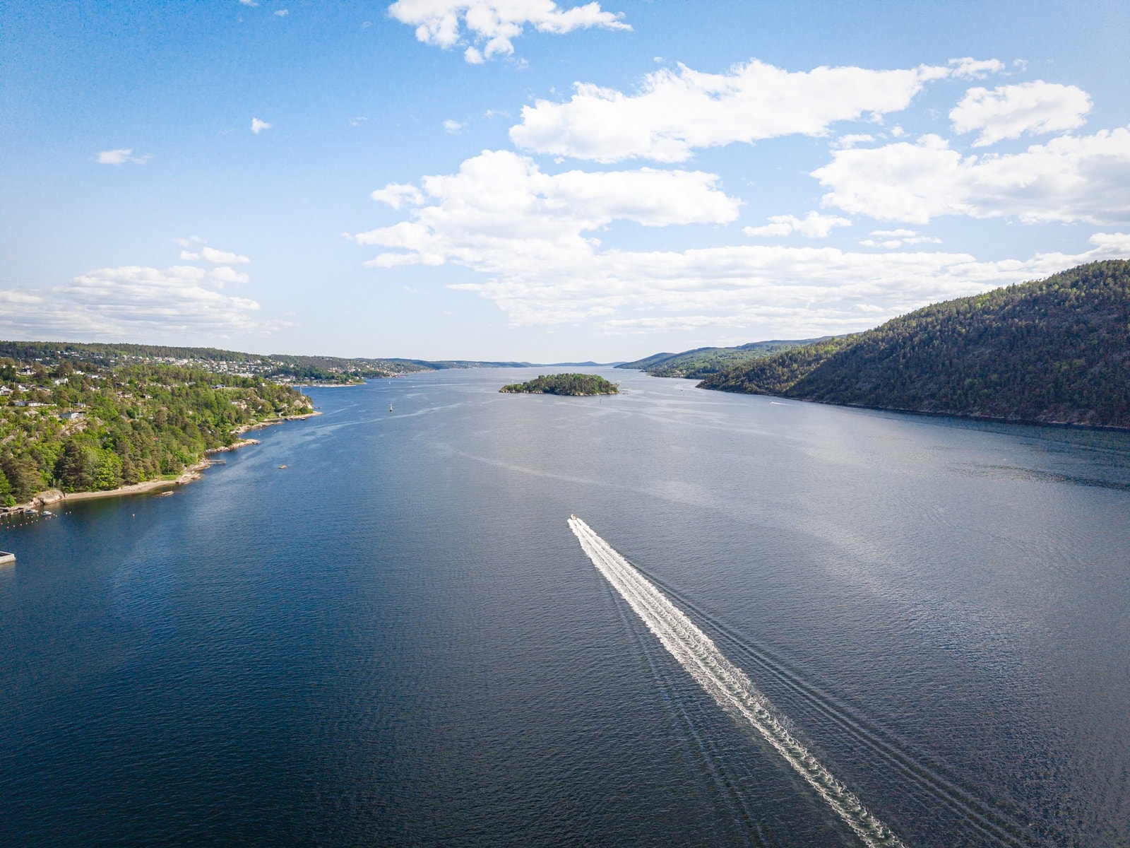 Her har du enkel tilgang til Oslofjorden - perfekt for båt, kajakk eller en dukkert på varme sommerdager Galleribilde