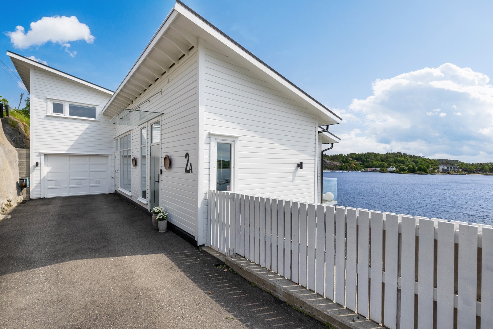 Adkomst/ innkjørsel Galleribilde