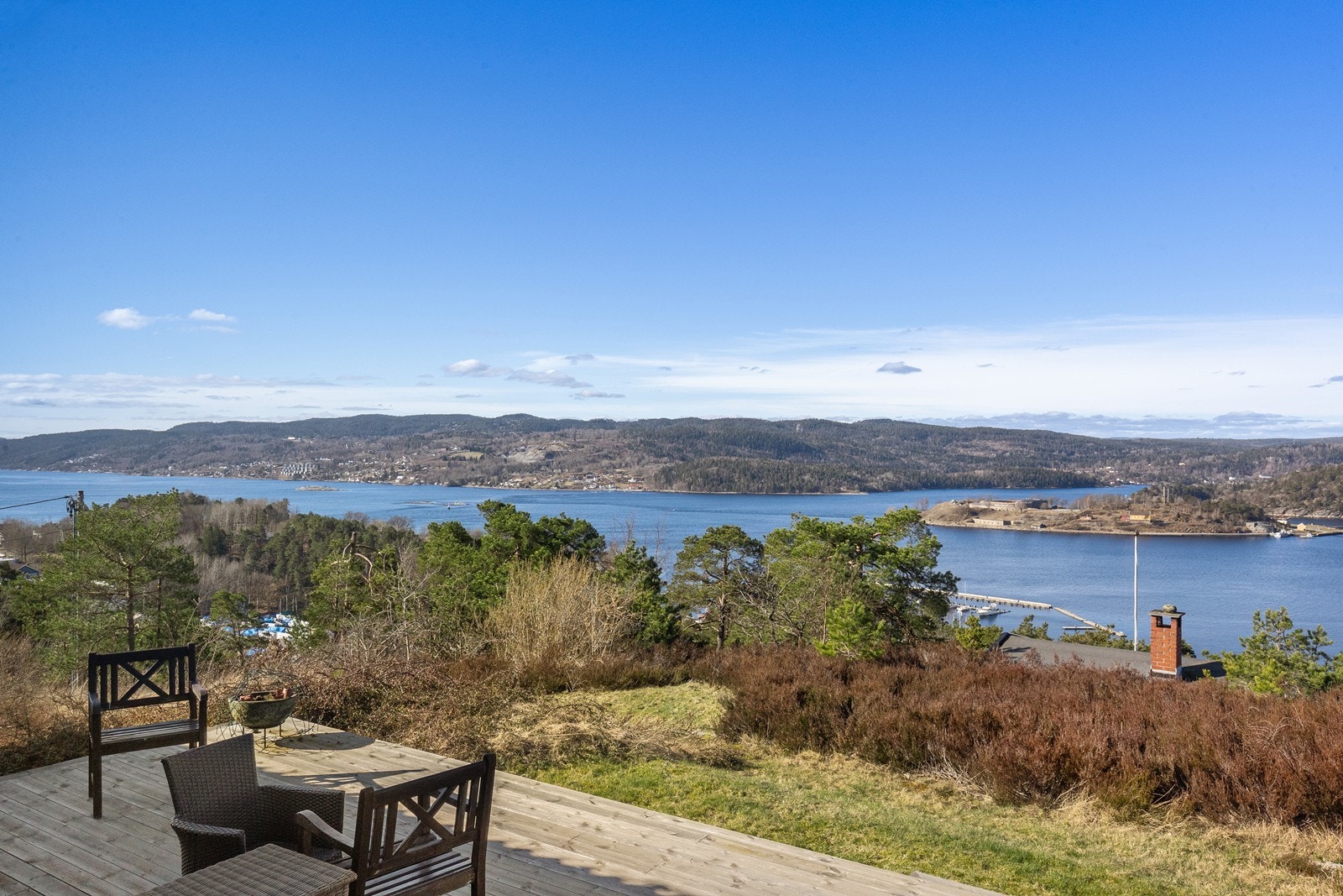 Terrasseplatting mot vest. Galleribilde