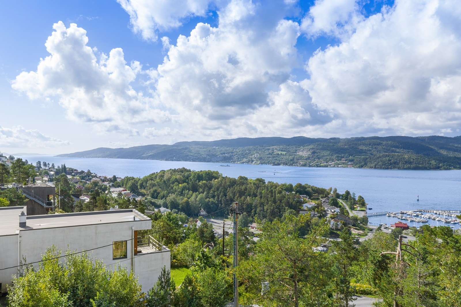 180 graders fjordutsikt. Galleribilde