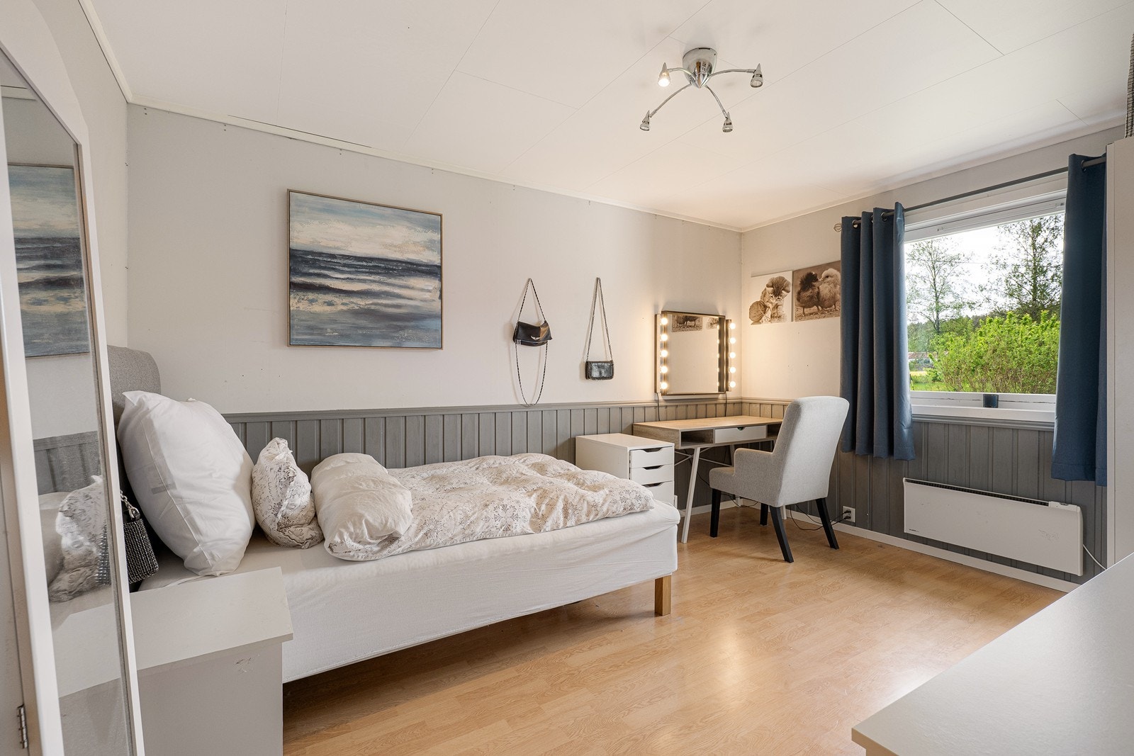 Soverom. Galleribilde