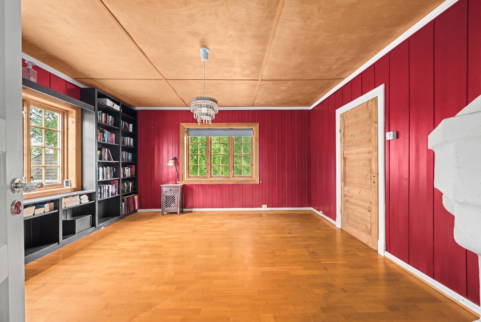 Boligen har en egen peisstue, et perfekt sted for ro og avkobling. Galleribilde