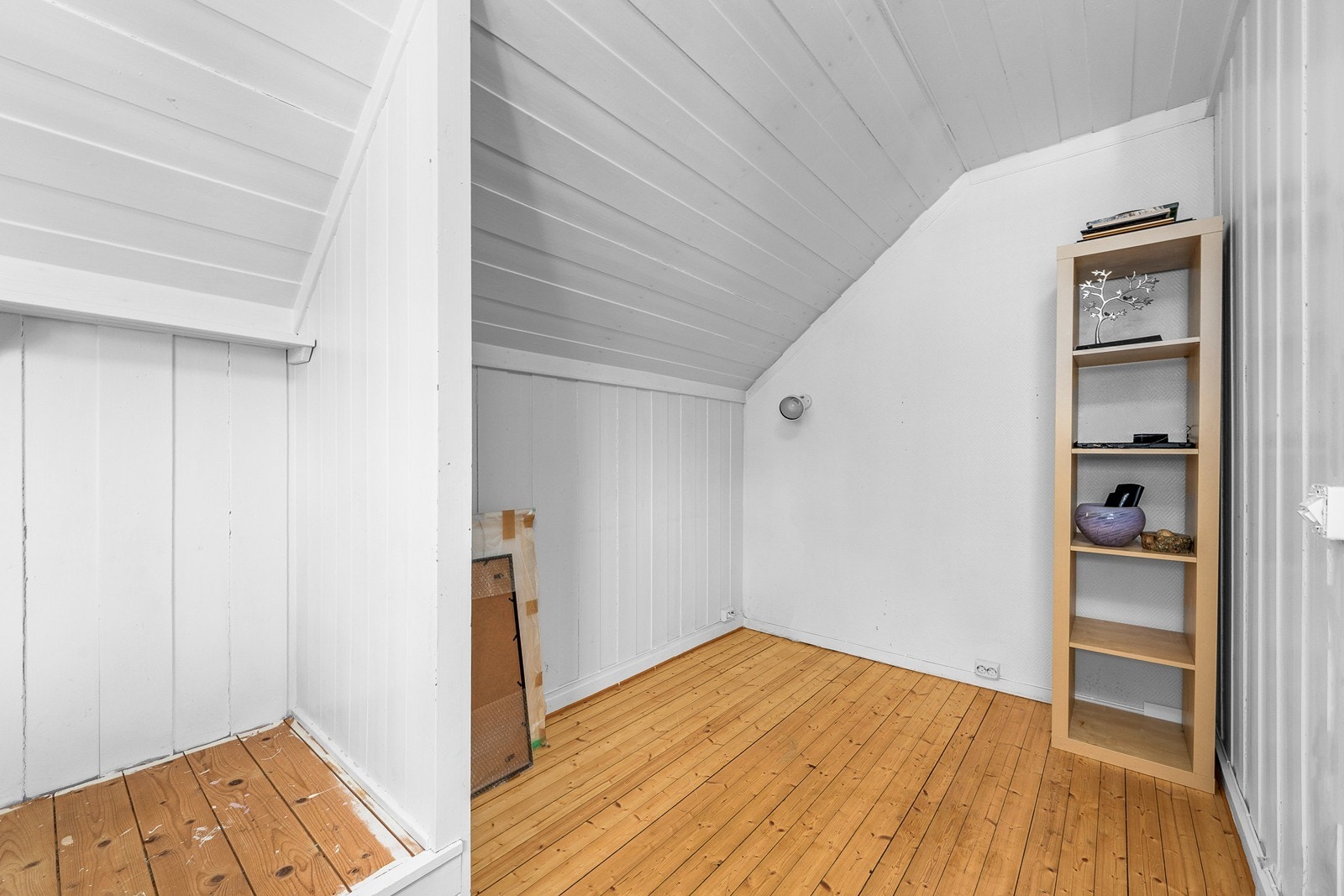 I etasjen finnes det også en praktisk bod for oppbevaring. Galleribilde