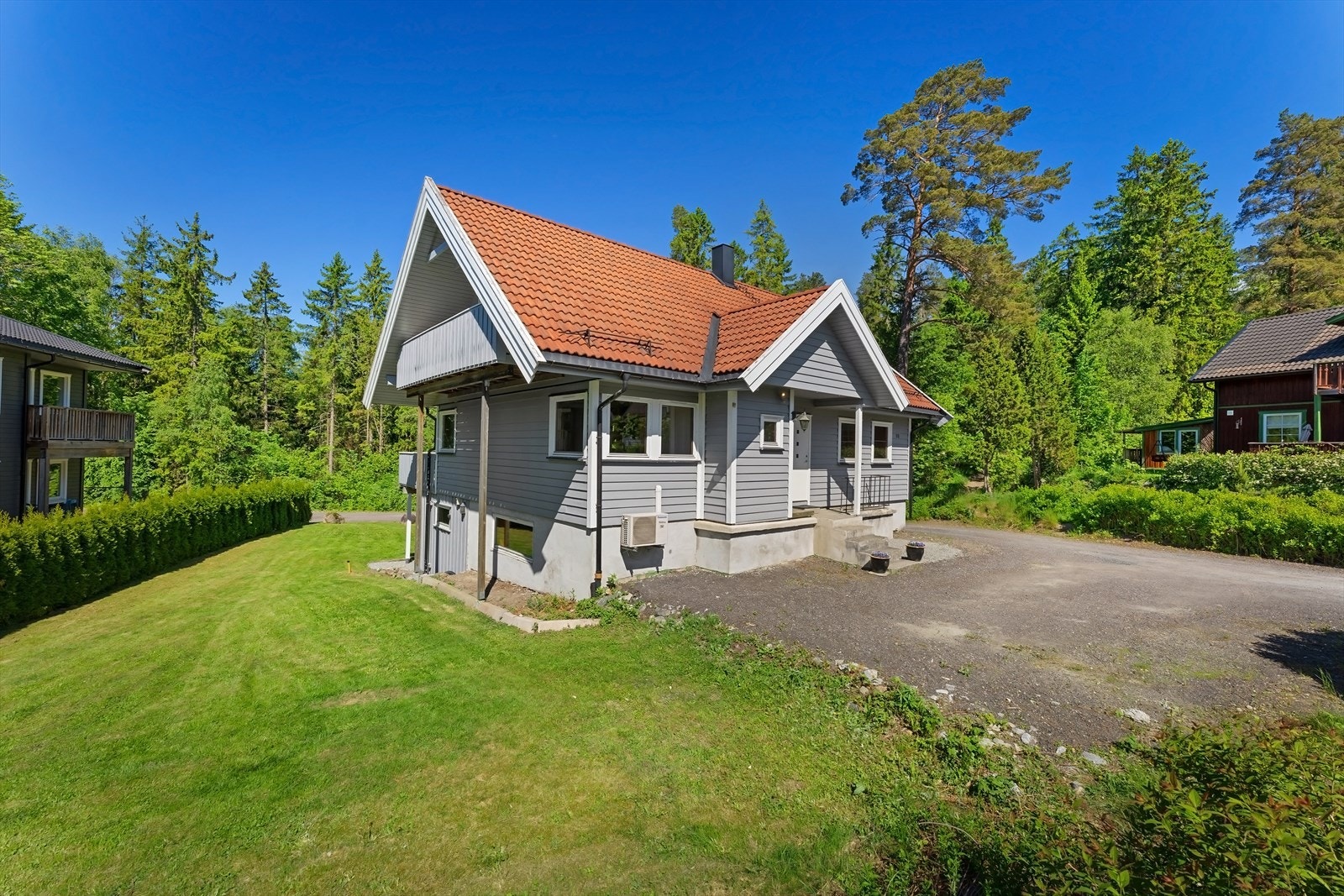 Hage og gårdsplass Galleribilde