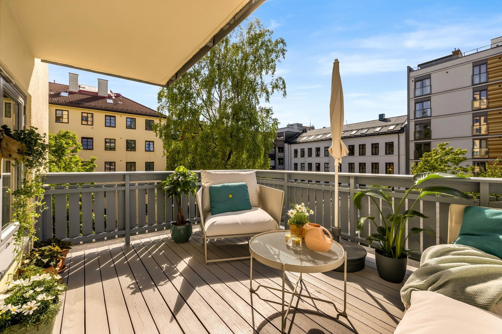 Fra stuen har du adkomst til en fantastisk terrasse på hele 11kvm Galleribilde