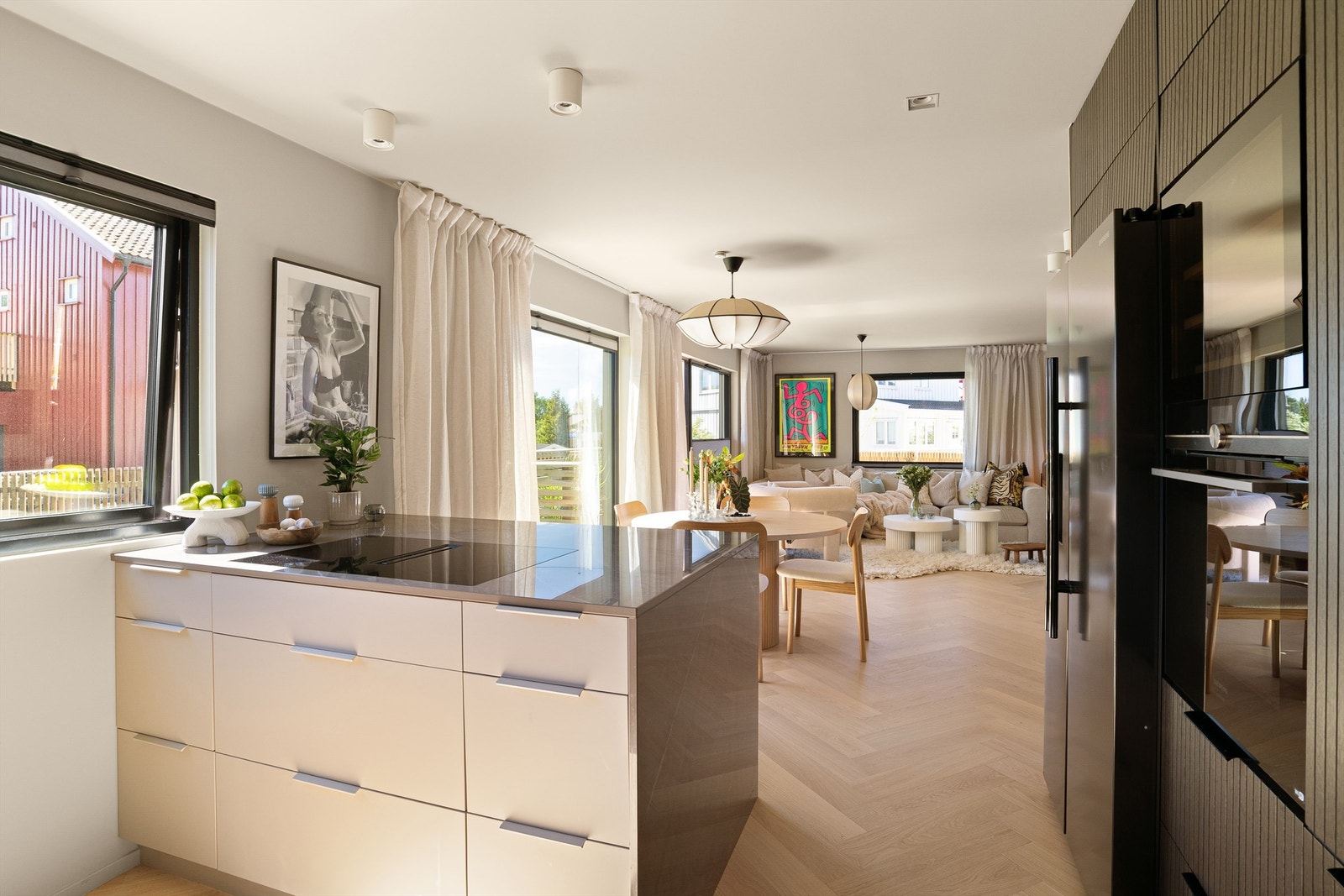 Lekker Dekton benkeplate i stein fra Steinrike. Galleribilde