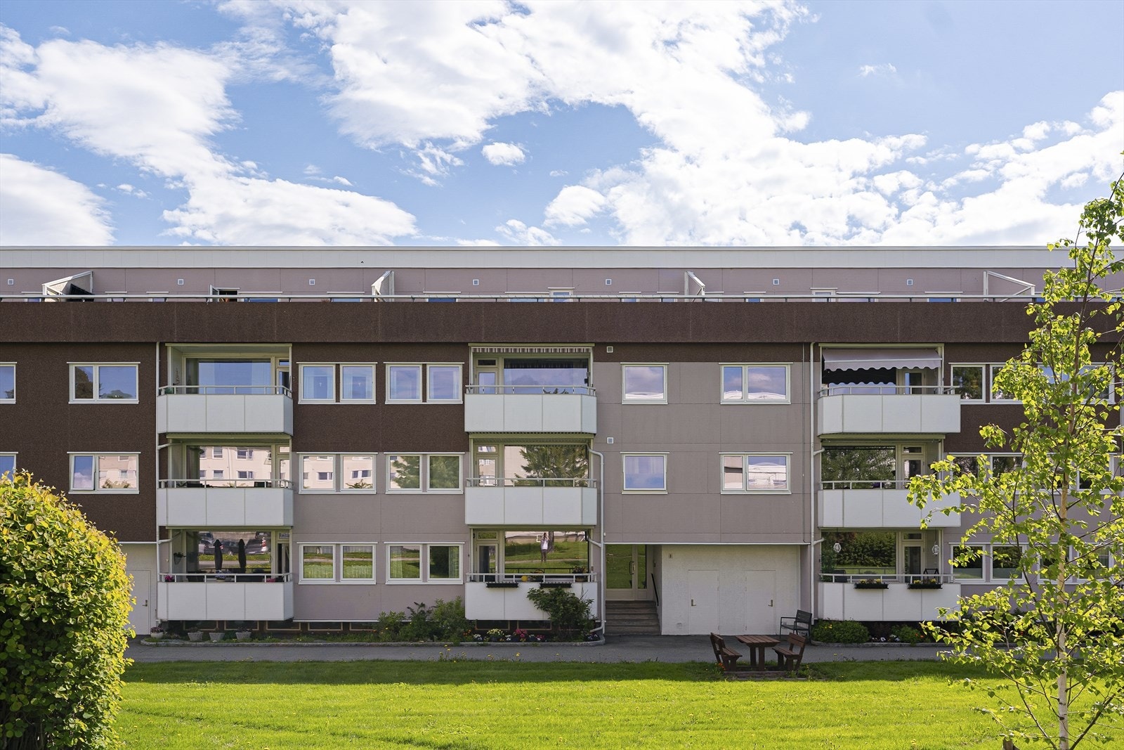 Ta kontakt med megler på 416 09 008 ved spørsmål eller om oppsatt visningstidspunkt ikke passer. Galleribilde