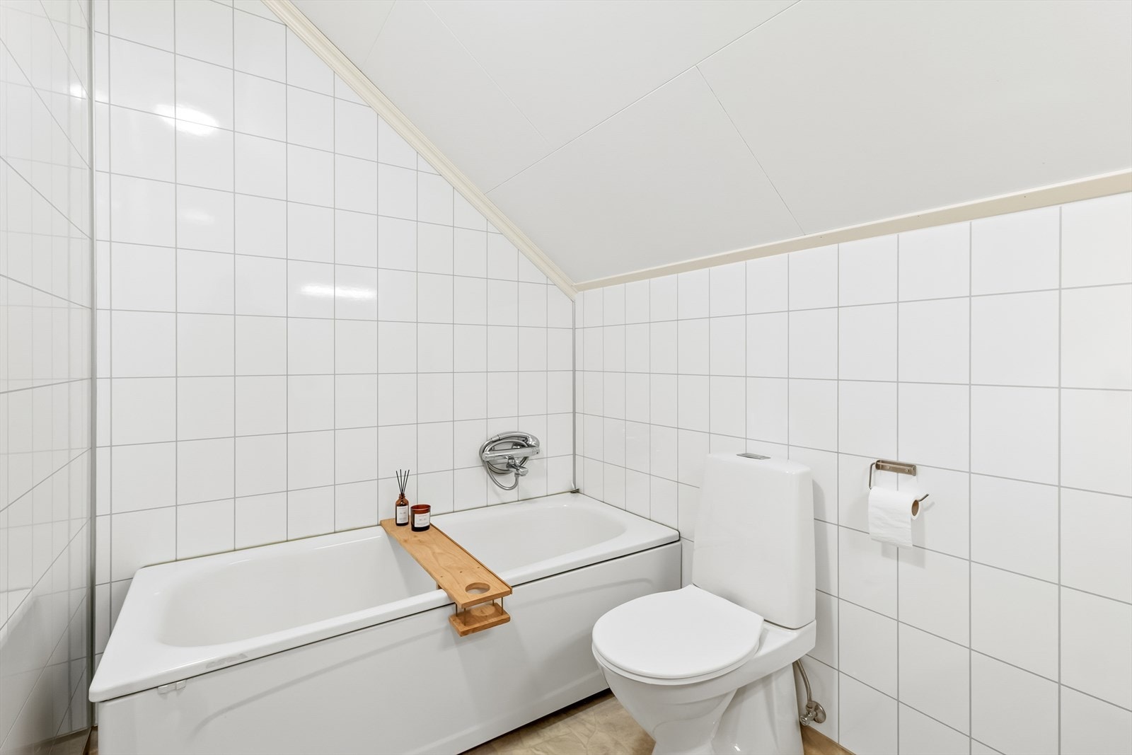 Bad/ wc med badekar. Galleribilde
