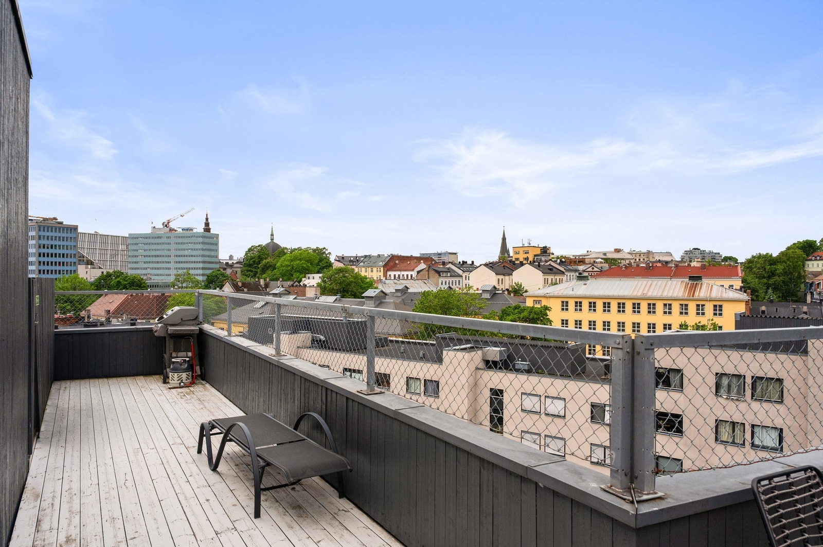 Flott utsyn utover byen. Galleribilde