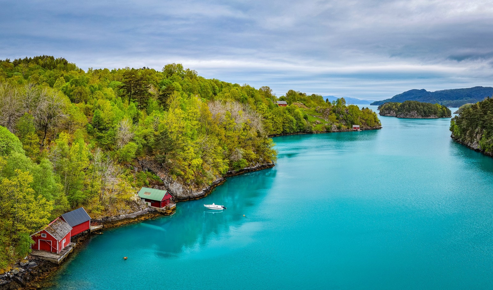 Rolig fjordtarm og vi inn Galleribilde
