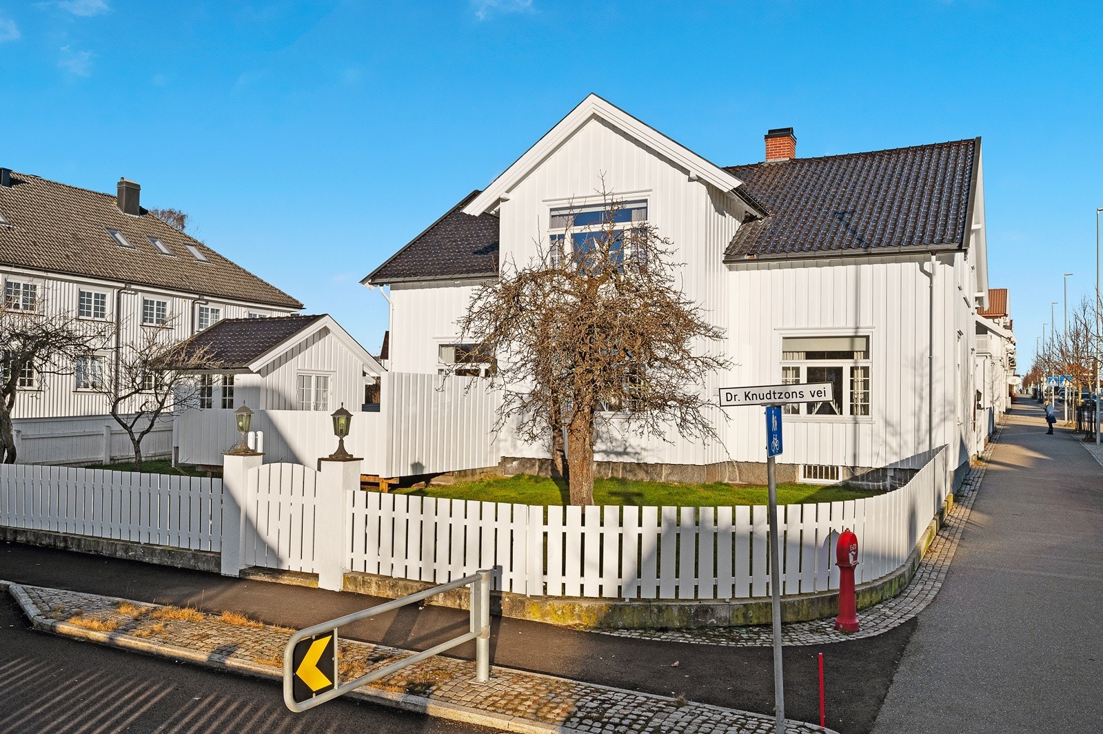 Sjelden mulighet til en super bolig med god tomt og beliggenhet Galleribilde