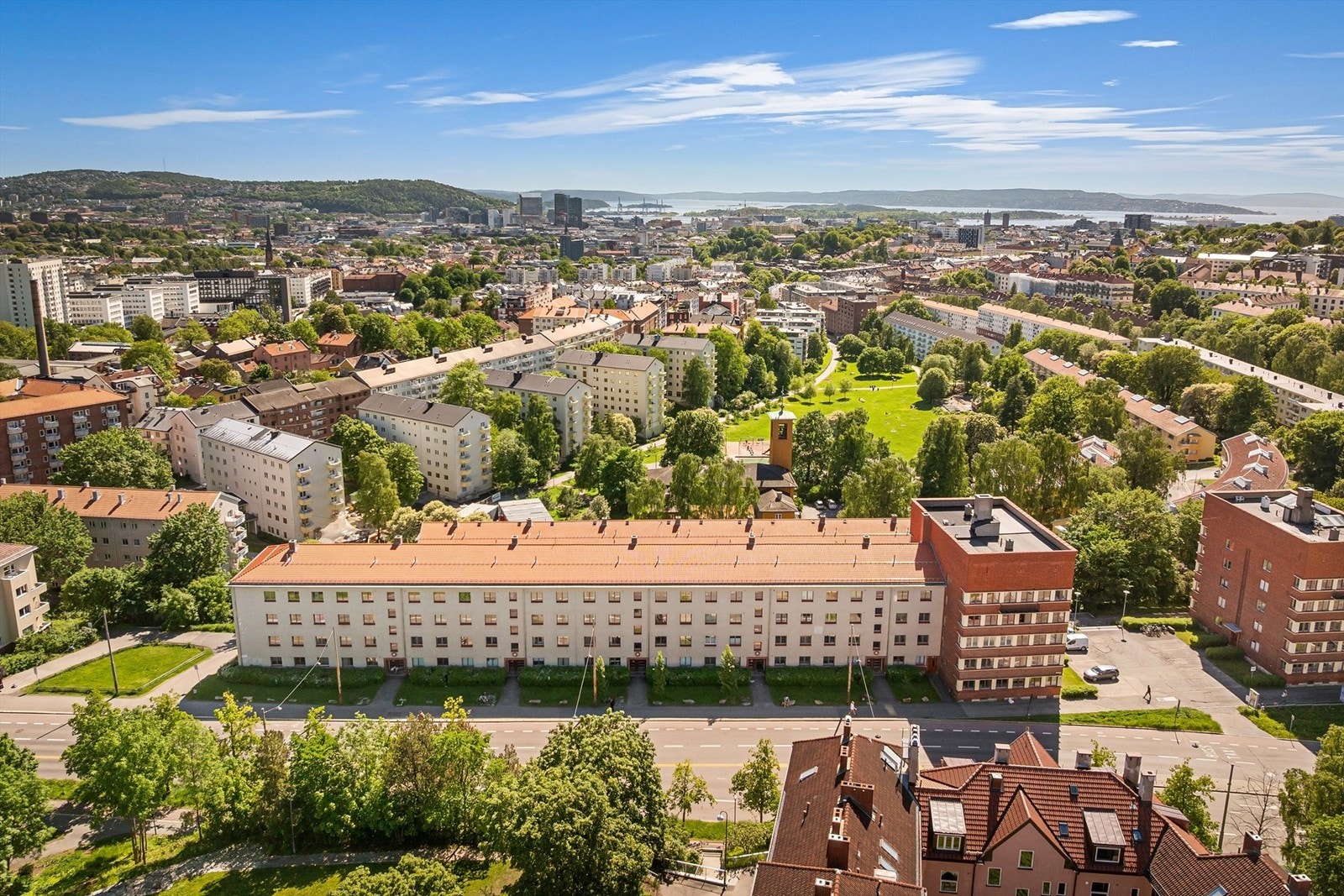 Et attraktivt og sentralt boligområde med alt du trenger i nærheten. Galleribilde