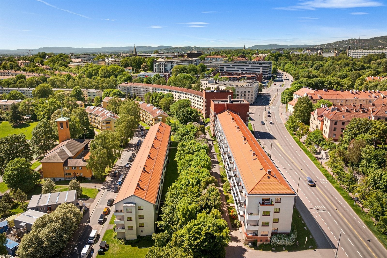 Området byr på en god blanding av byliv og grønne lunger. Galleribilde