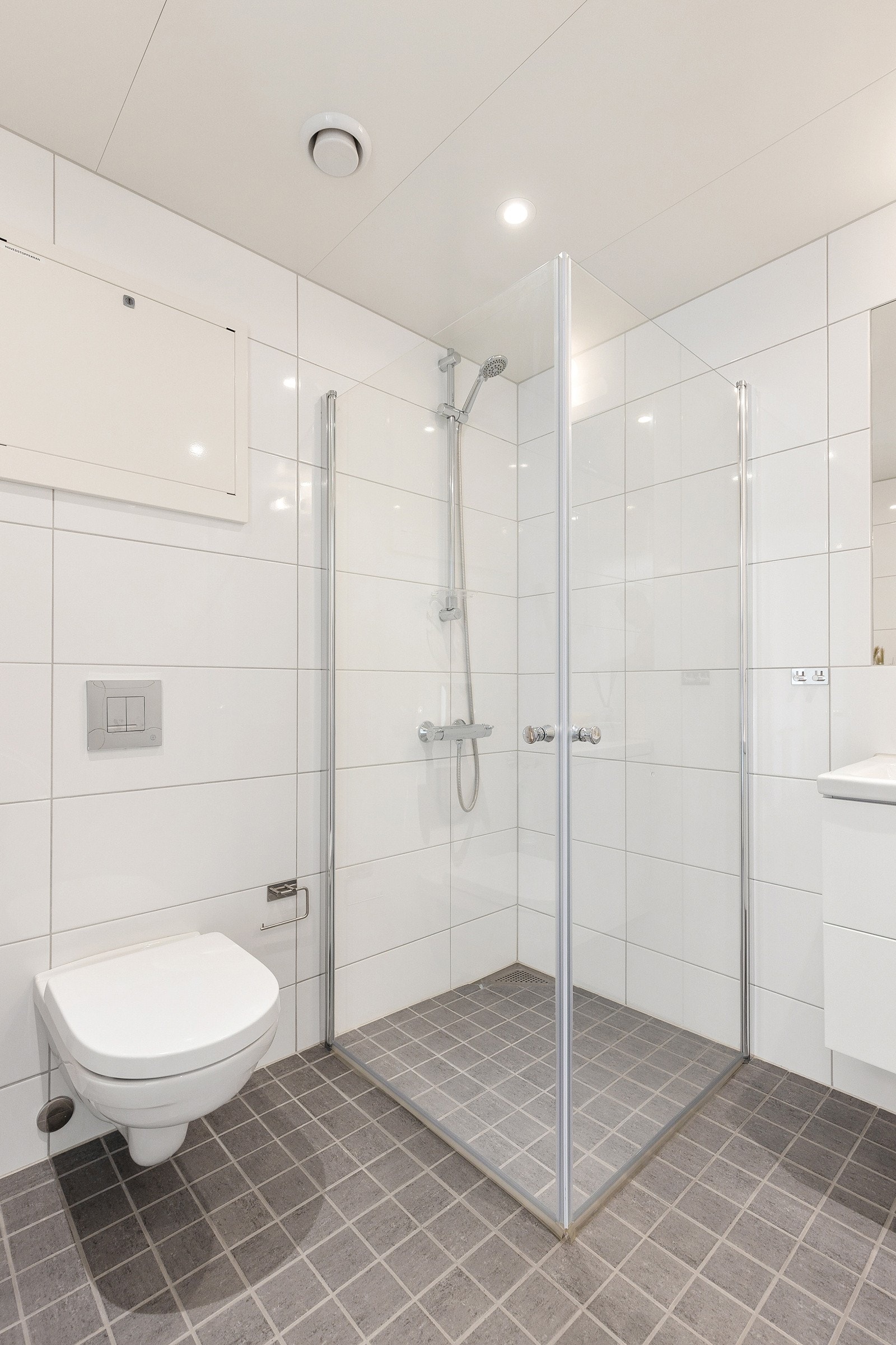 Badet Galleribilde