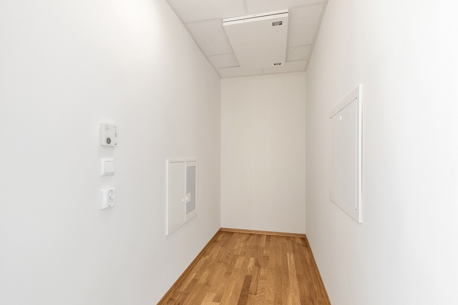 Innvendig bod Galleribilde