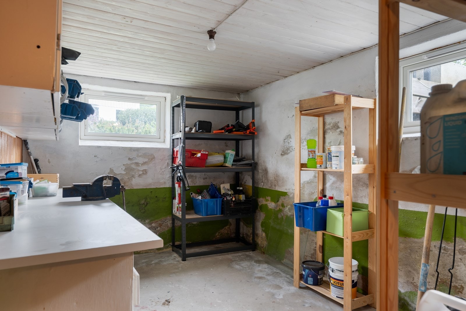 Et praktisk areal for oppbevaring av diverse utstyr. Galleribilde