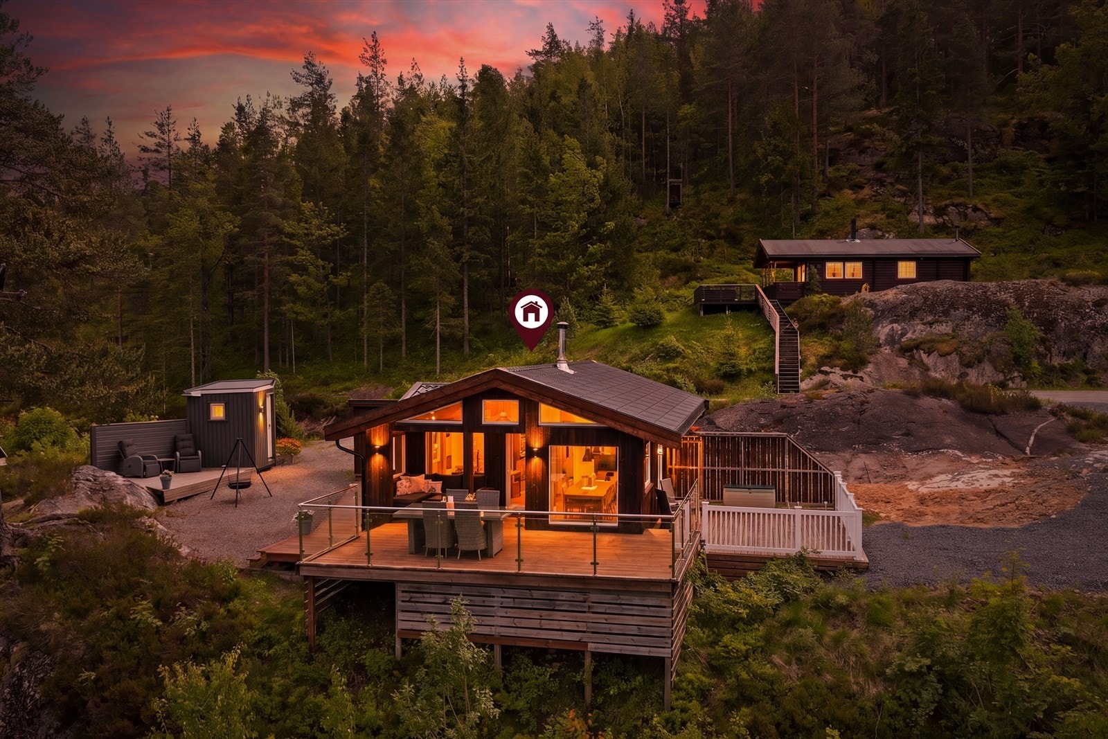 Flott og plasseffektiv hytte oppført i 2007. Galleribilde