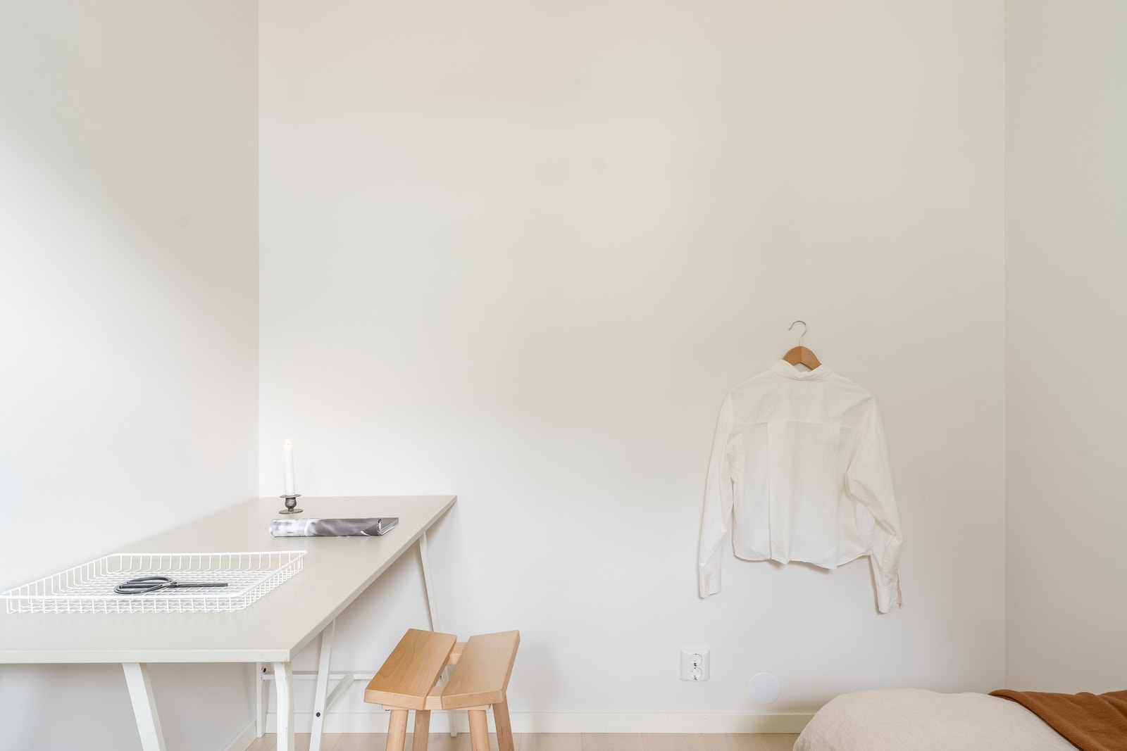 Her er det plass til å innrede med seng og garderobe. Galleribilde