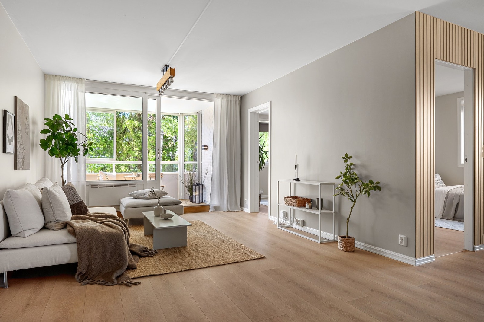 Meget pent oppusset leilighet med moderne standard. Galleribilde