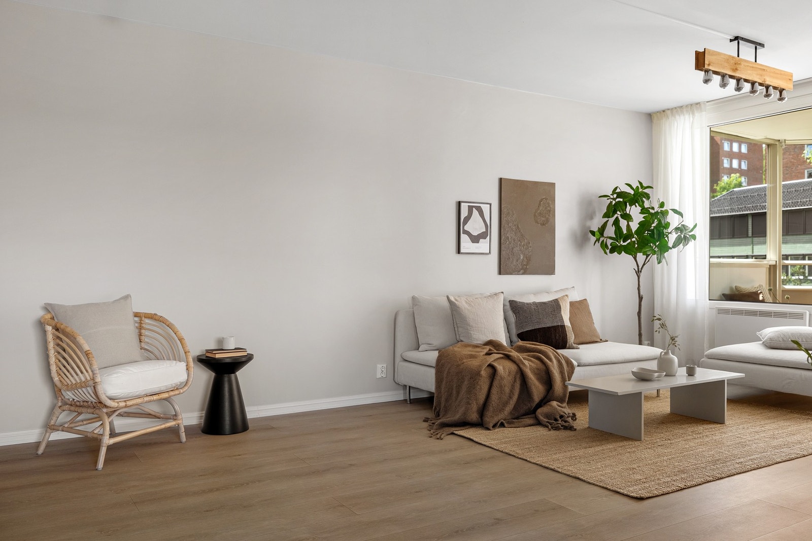 Det er gulvvarme i alle rom med egne termostater. Galleribilde