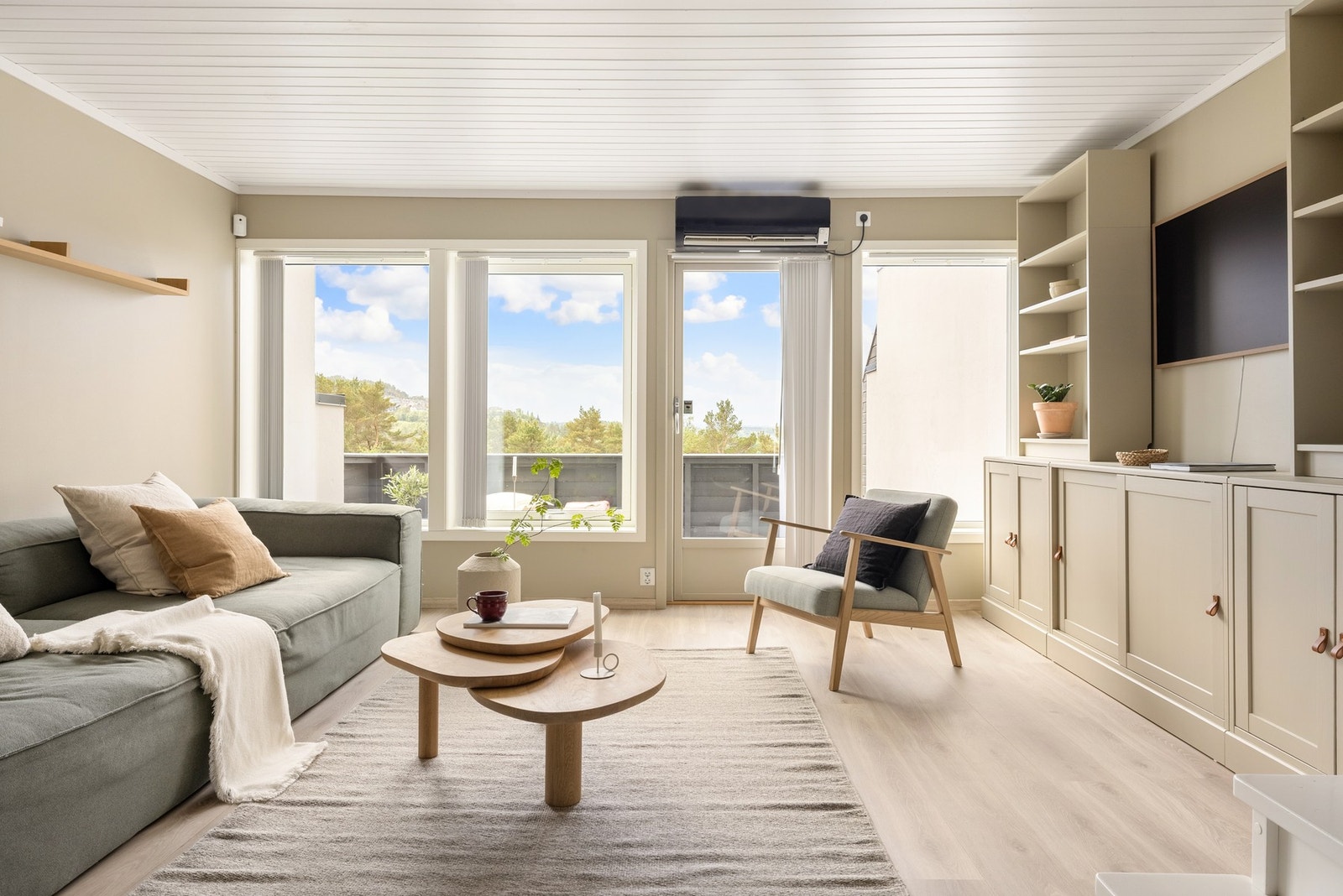 Et nydelig rekkehus over 3 plan. Galleribilde