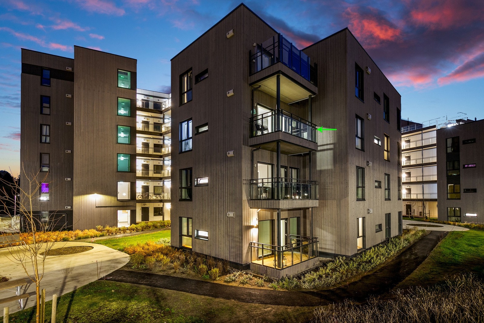 Velkommen til Døliringen 35! Moderne og lys 2-roms selveier hjørneleilighet, oppført i 2021. Galleribilde
