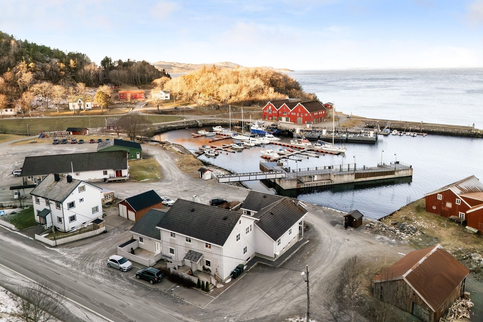 Det er et lite og trivelig sameie, som består av fem enheter. Galleribilde