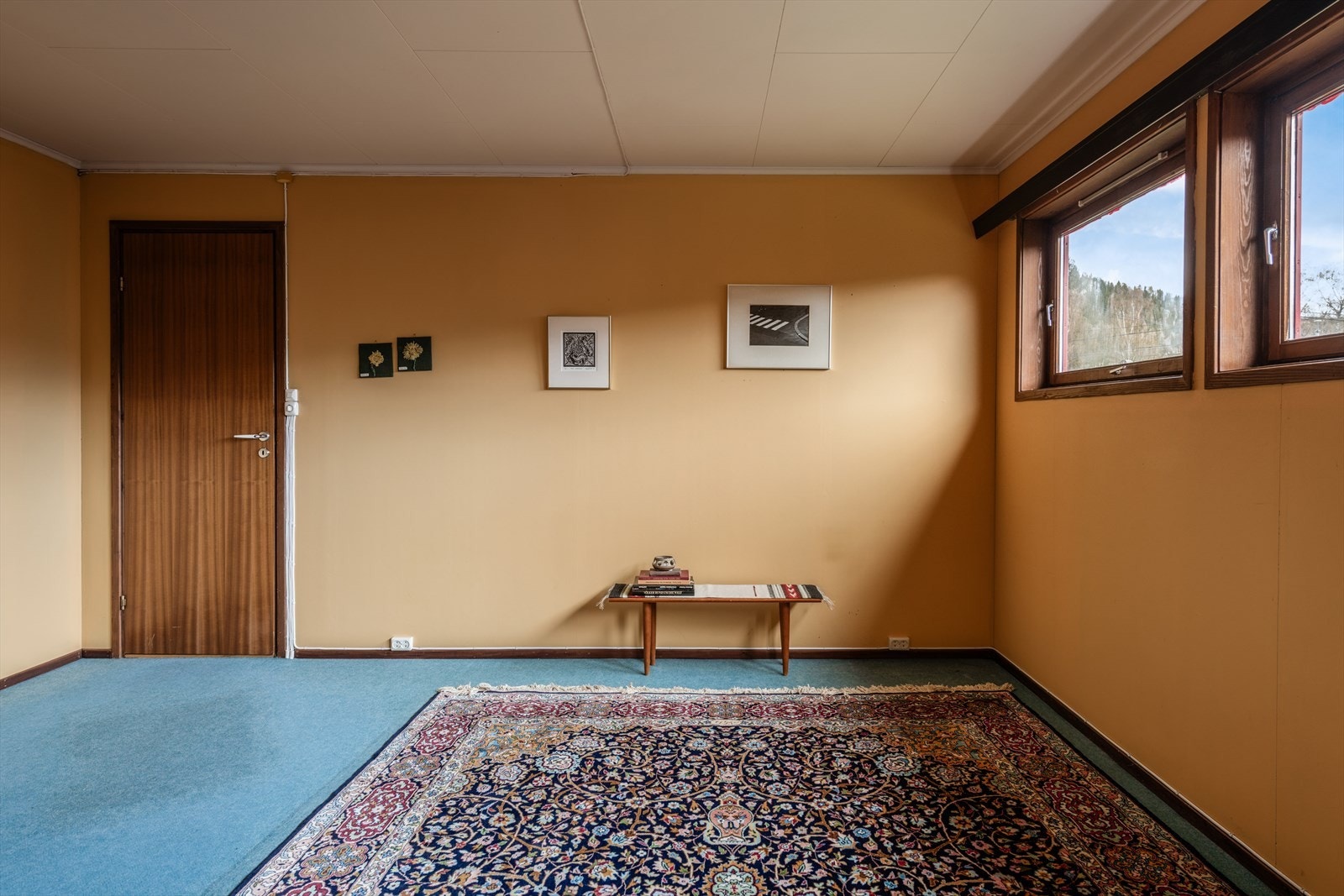 Dette er et fleksibelt rom som kan brukes som TV-stue, lekerom eller kontor. Galleribilde