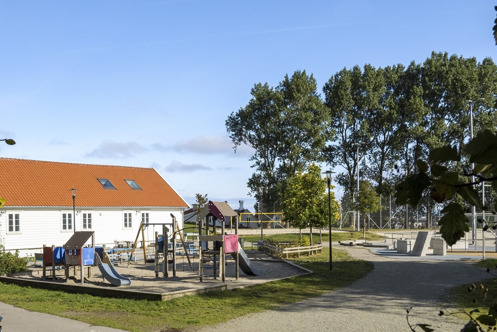 Kyvikmarka er rett i nabolaget, flott rekreasjonsområde. Galleribilde
